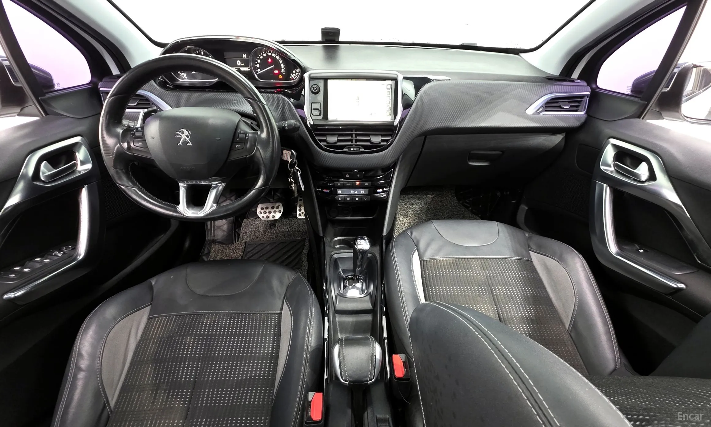 Peugeot 2008. превью 7