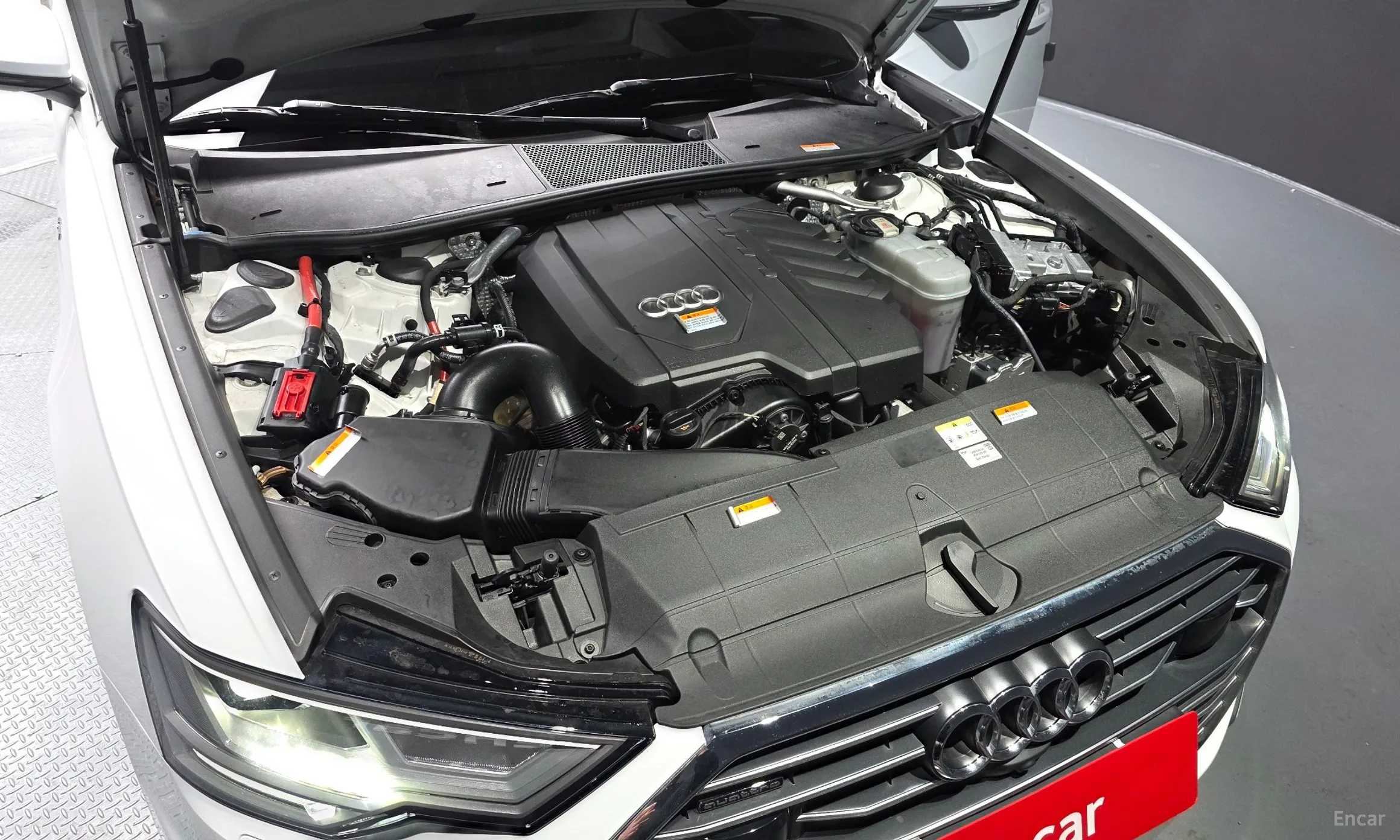 Audi A6 (C8) превью 6