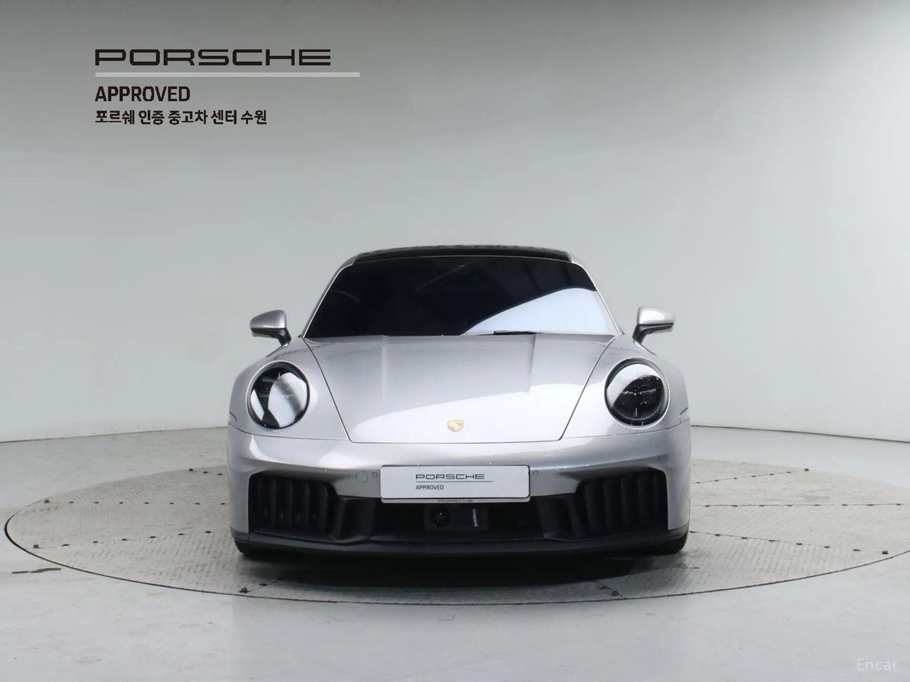 Porsche 911 (992) превью 3