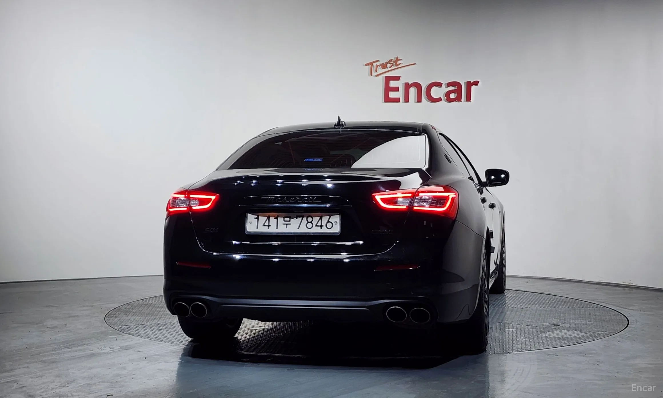 Maserati Ghibli превью 4