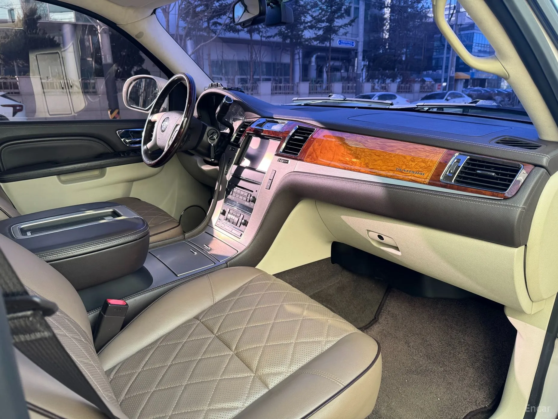 Cadillac Escalade превью 6