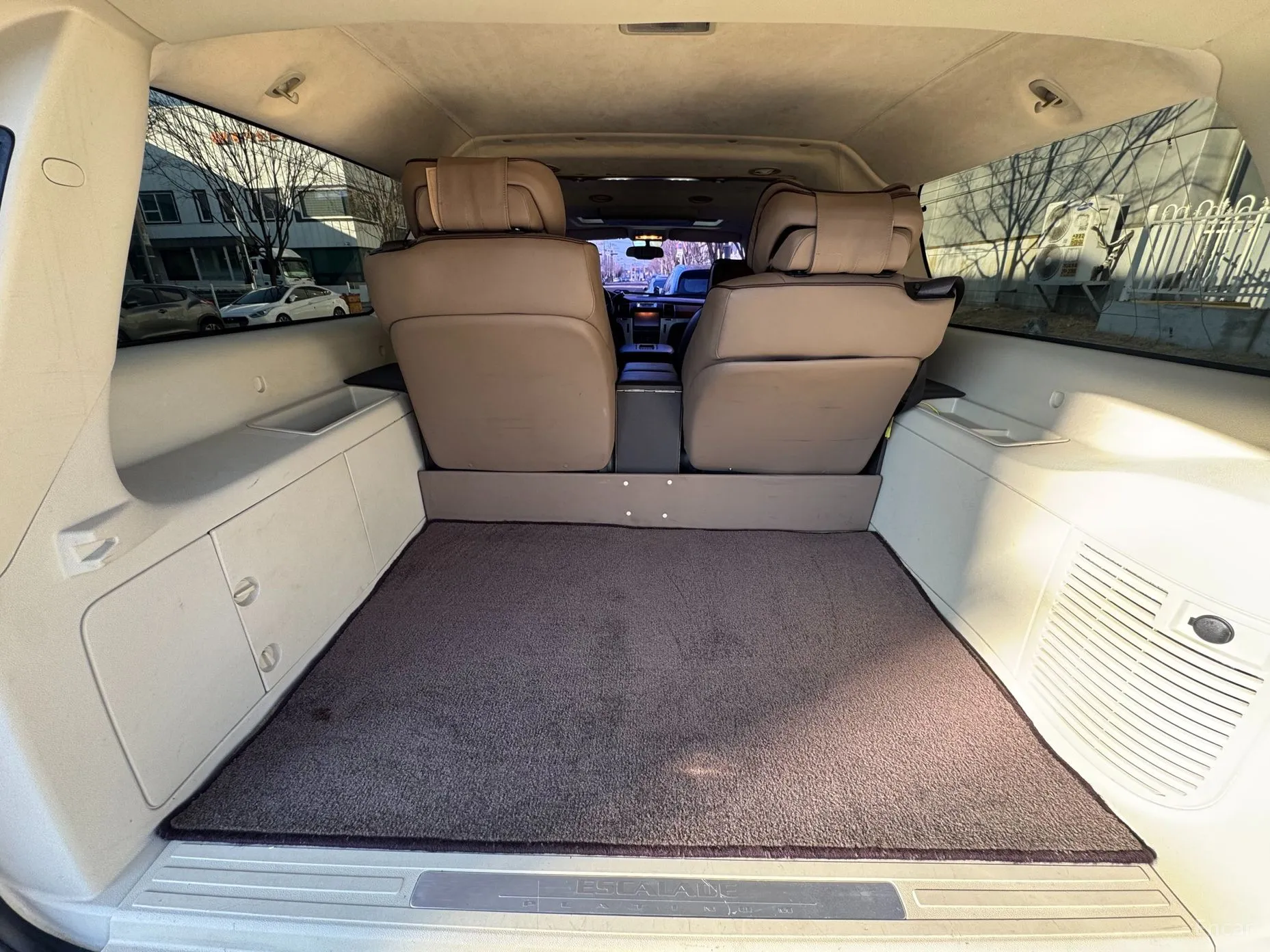 Cadillac Escalade превью 8