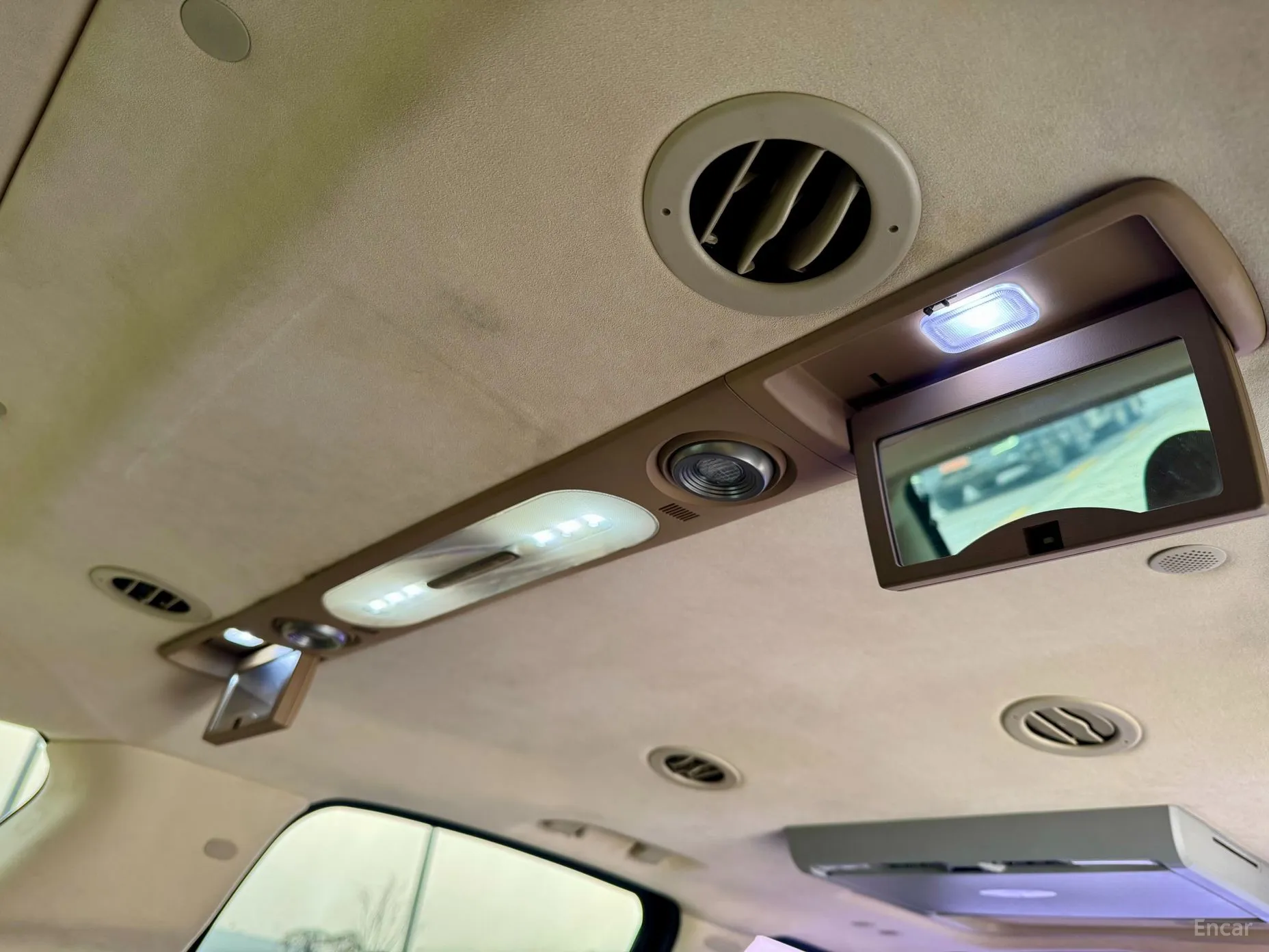 Cadillac Escalade превью 9