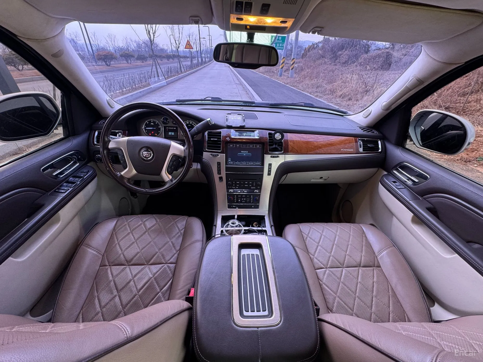Cadillac Escalade превью 3