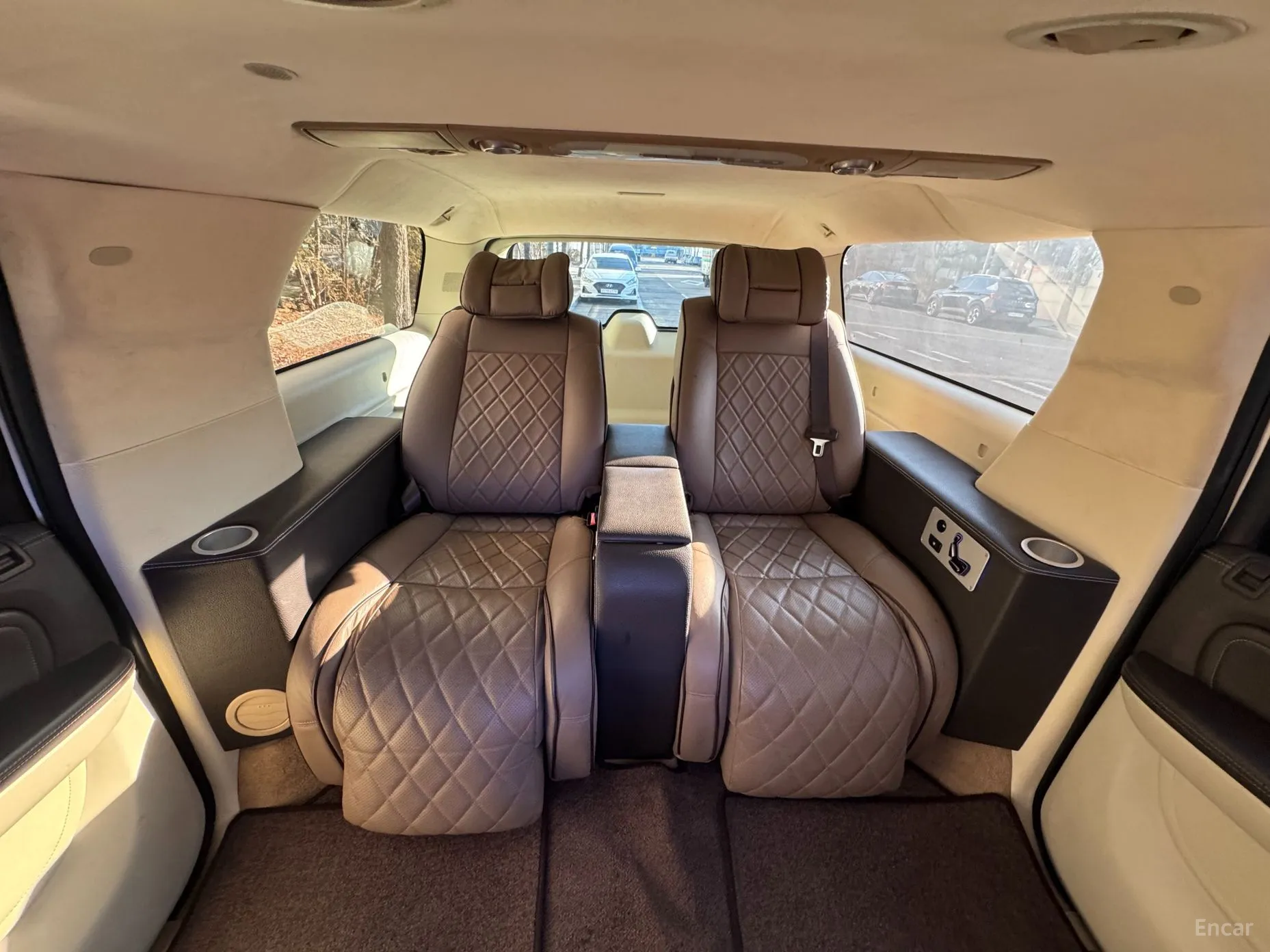 Cadillac Escalade превью 4