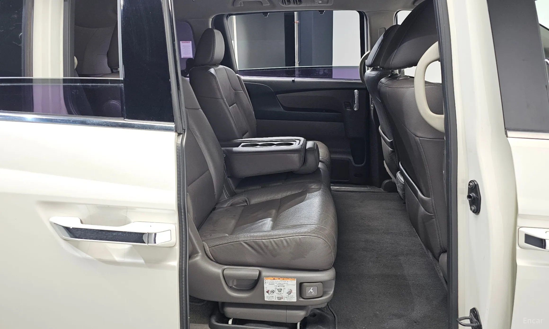 Honda Odyssey превью 12