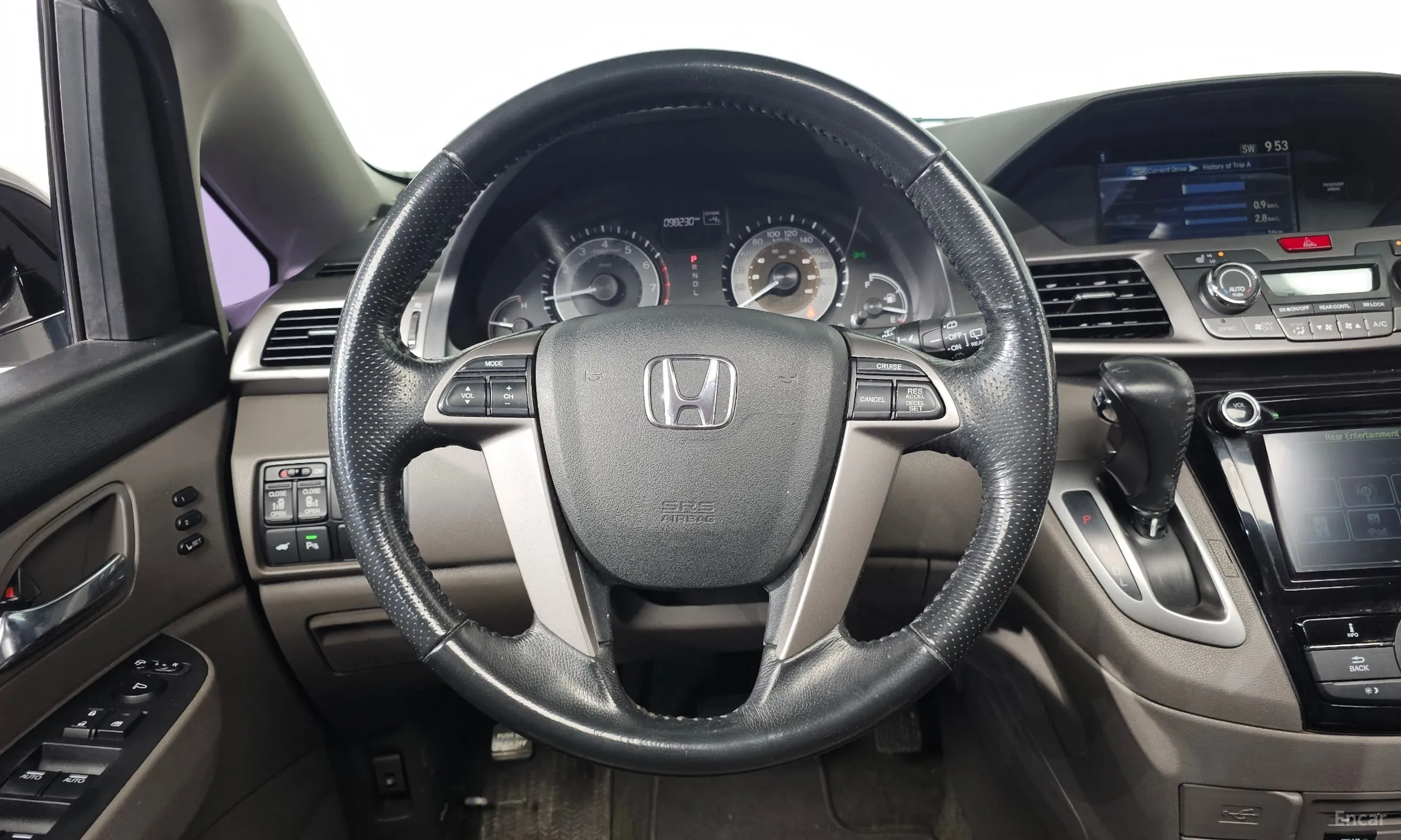 Honda Odyssey превью 13