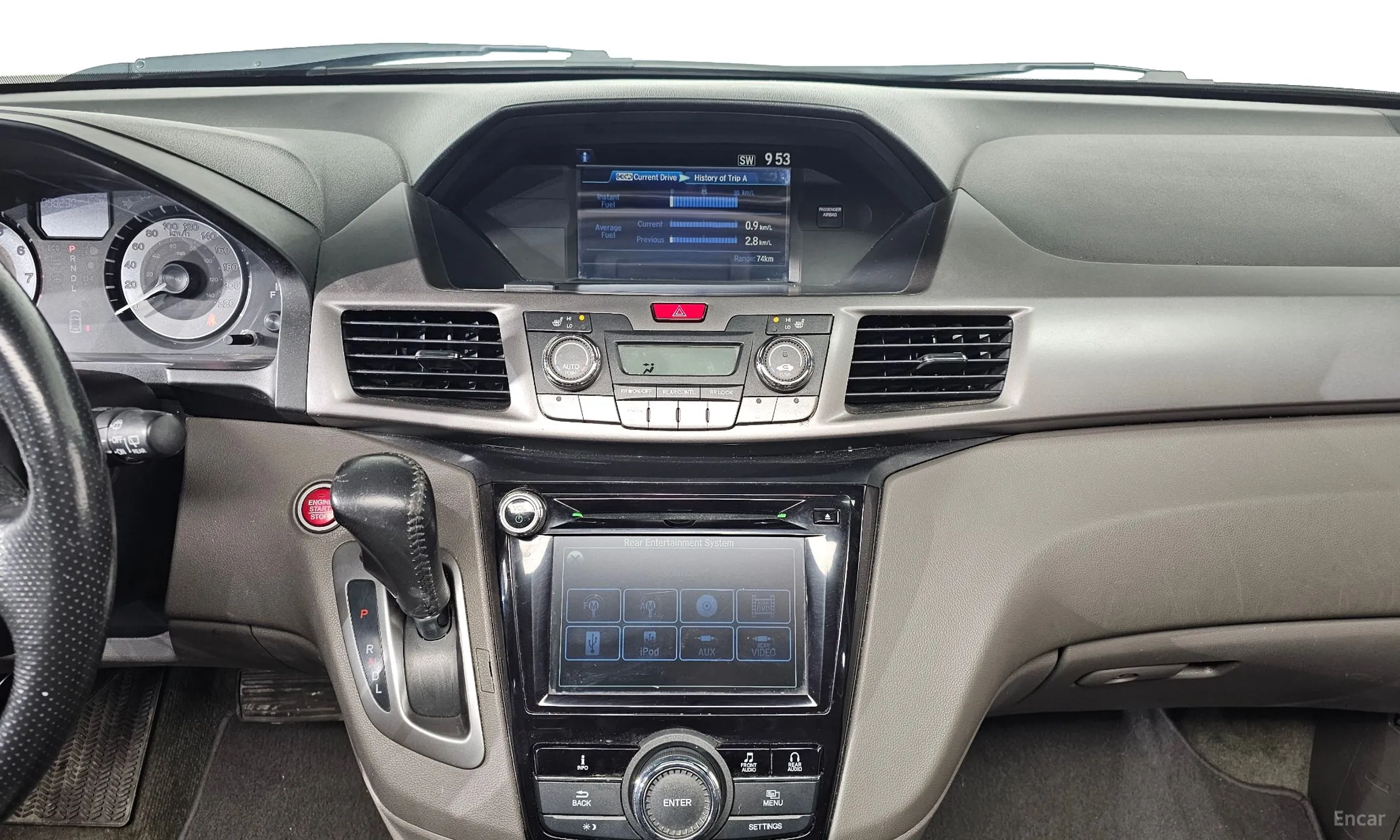 Honda Odyssey превью 15