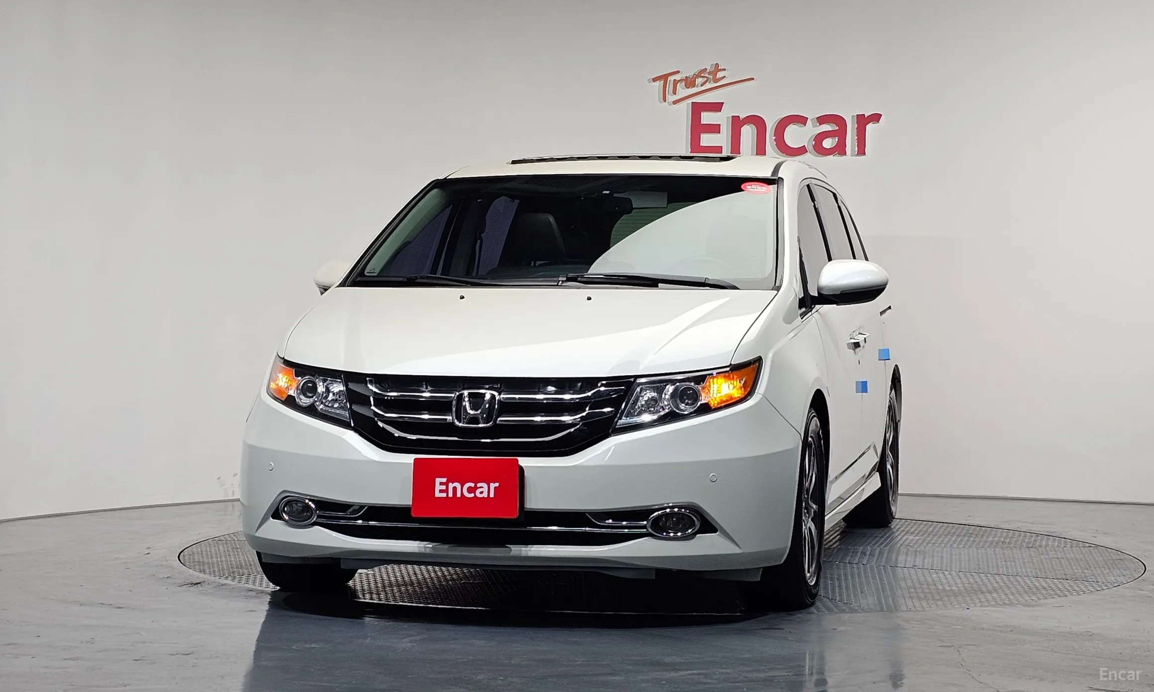 Honda Odyssey превью 3