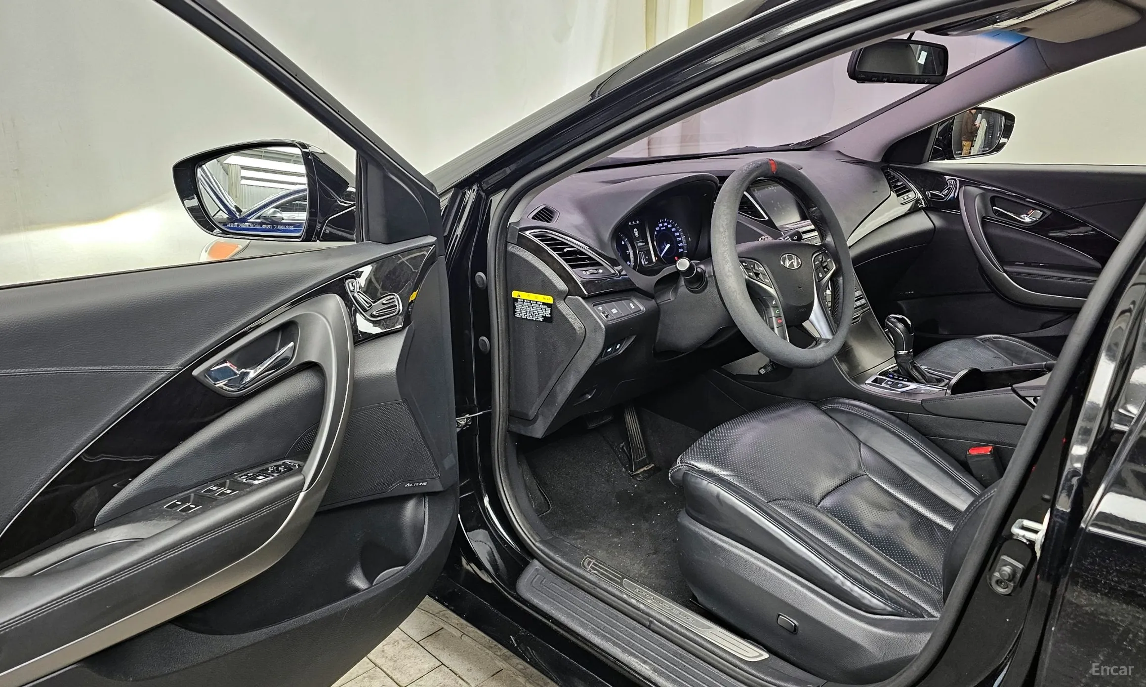 Hyundai Grandeur HG превью 10