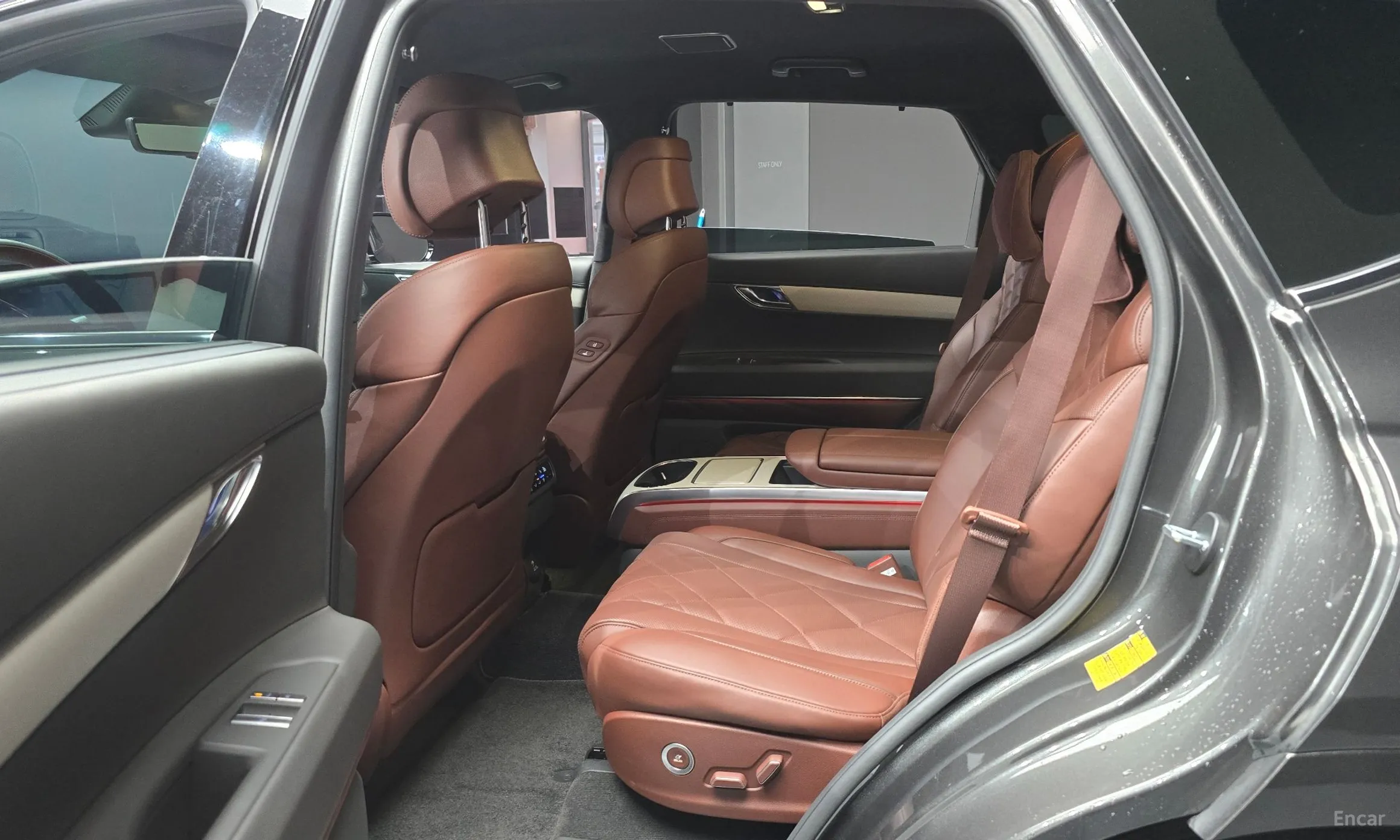 Genesis GV80 превью 12