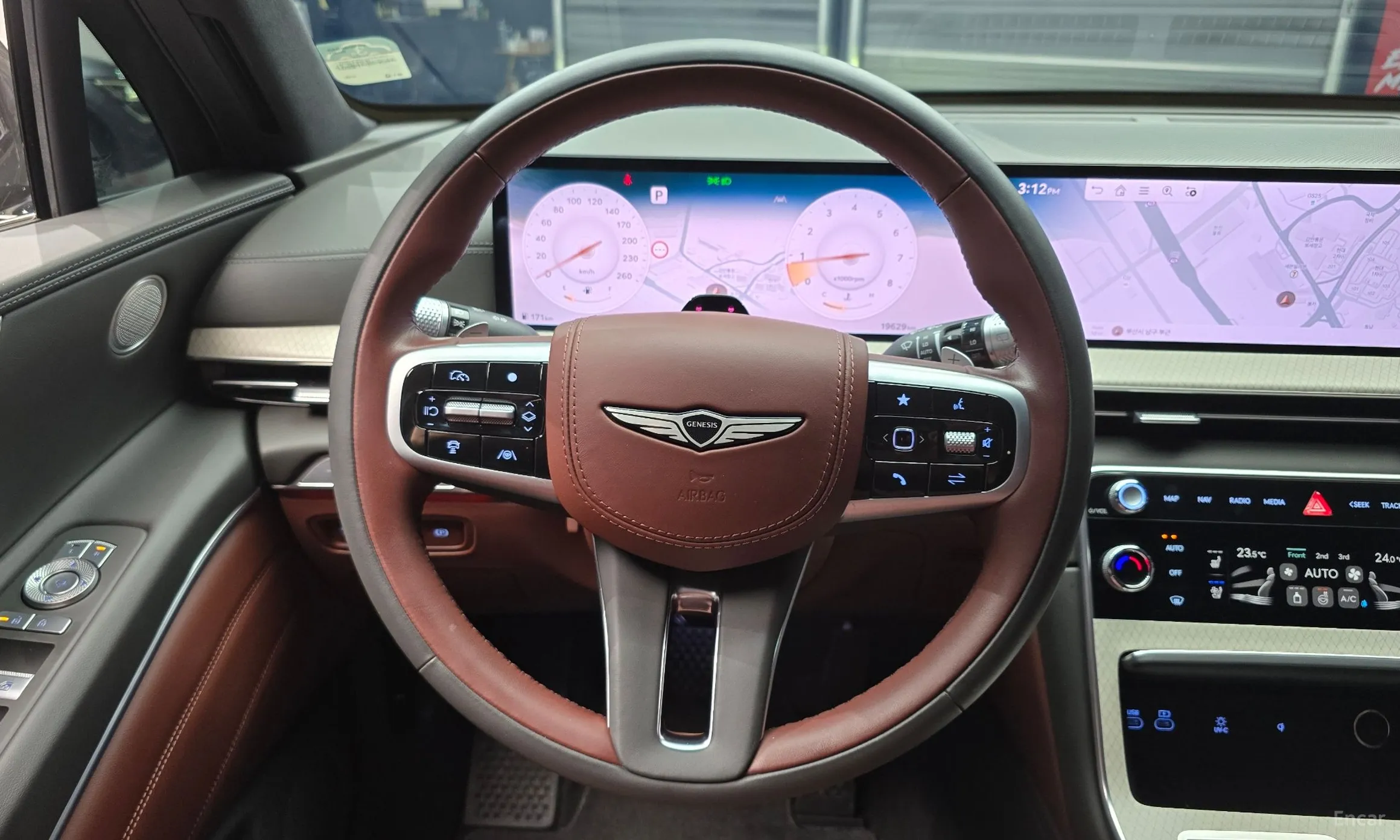Genesis GV80 превью 13