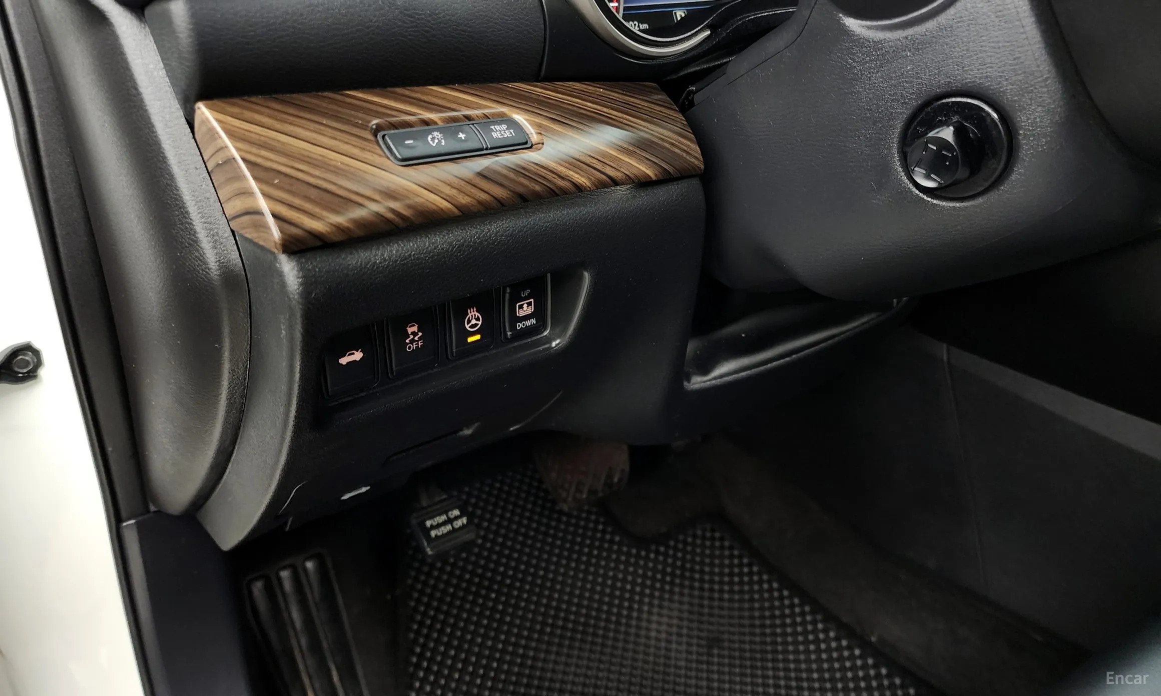 Nissan Maxima (A36) превью 17