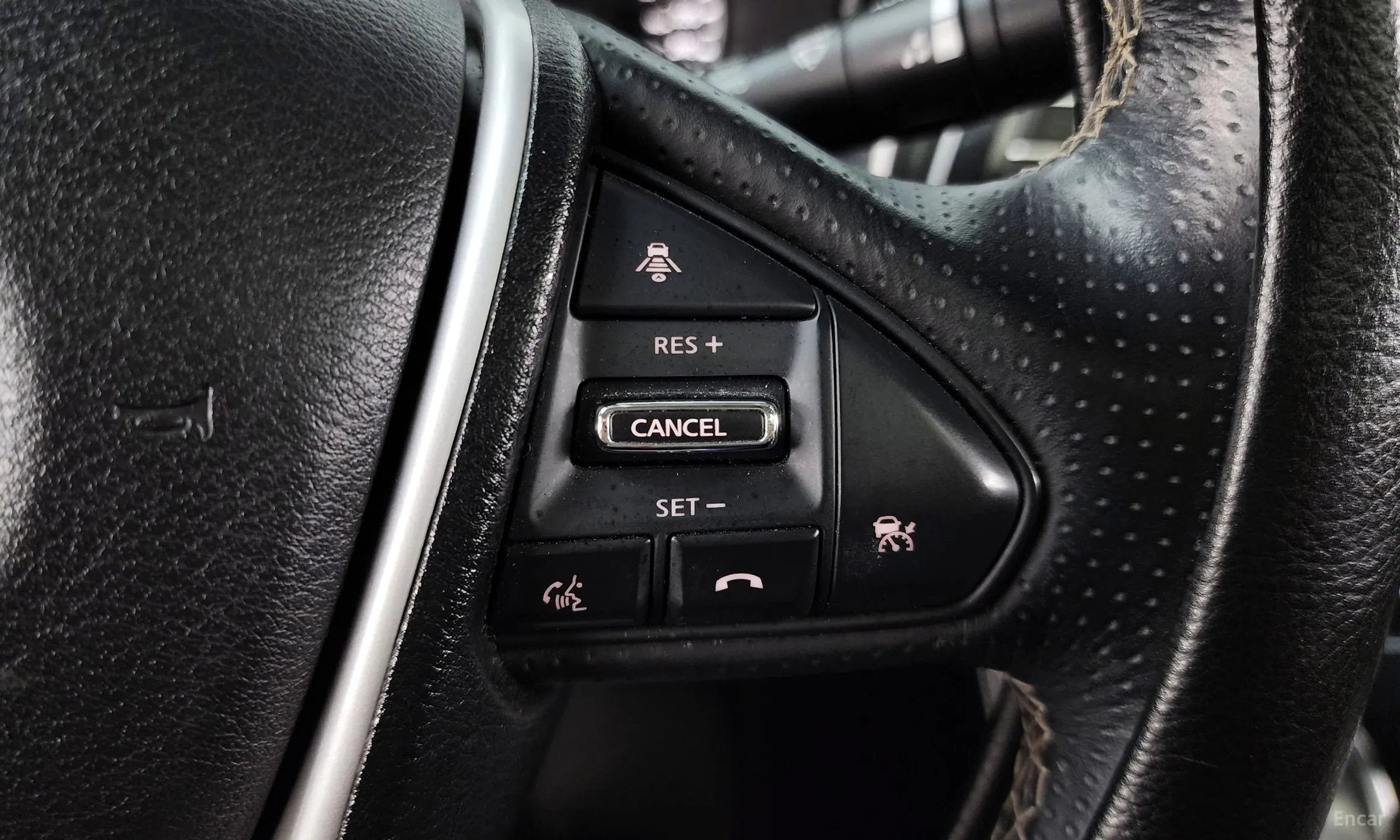 Nissan Maxima (A36) превью 18