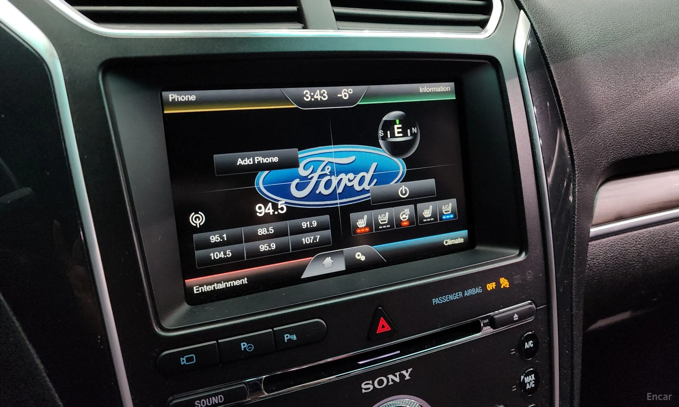Ford Explorer превью 16