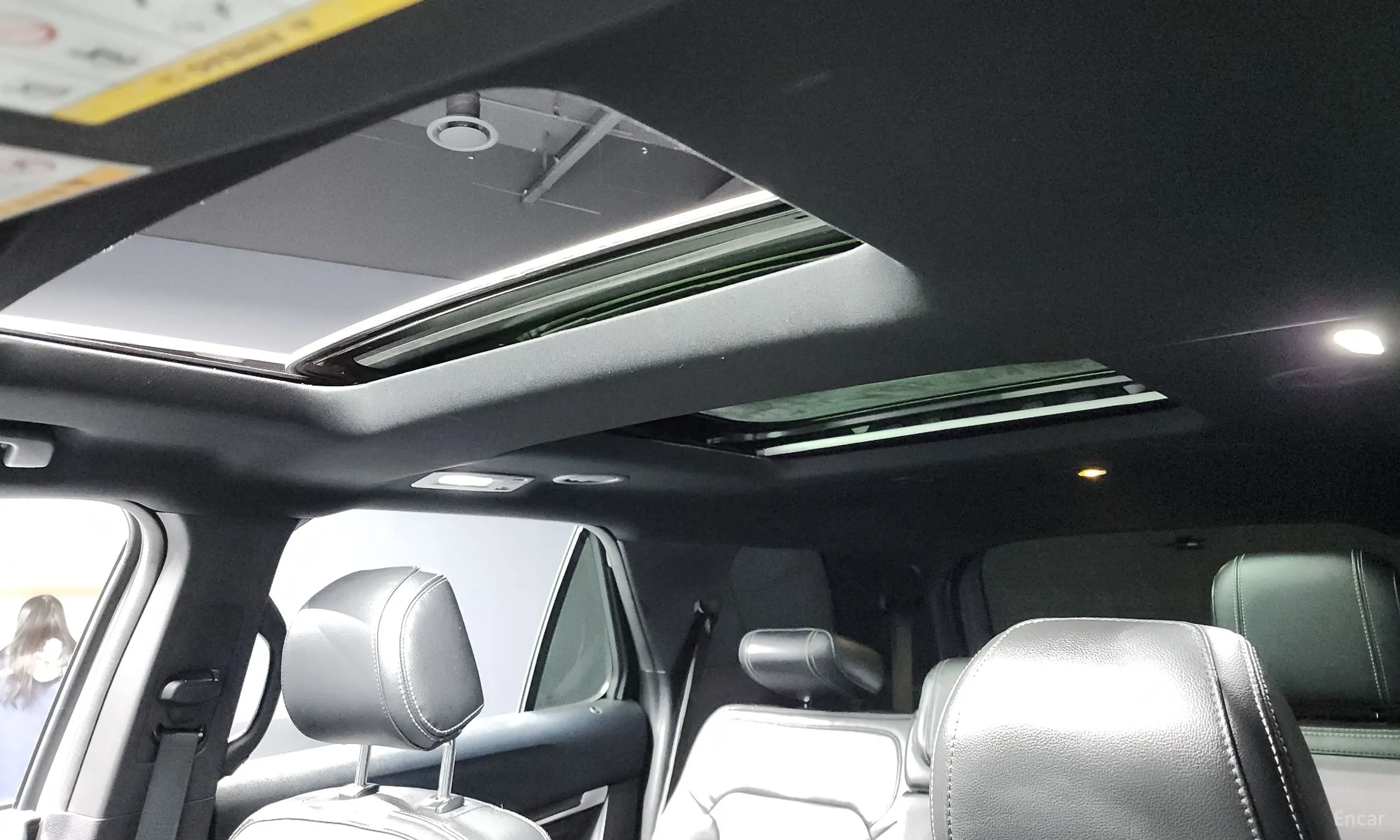 Ford Explorer превью 17