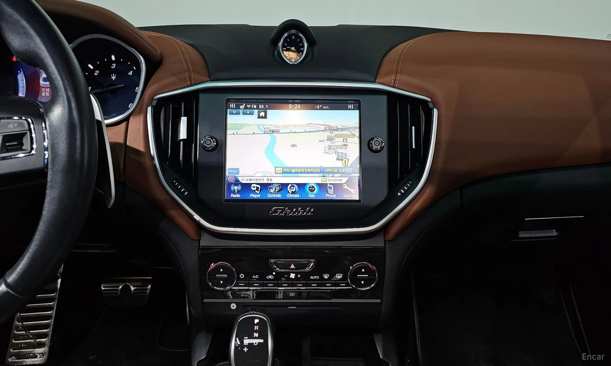 Maserati Ghibli превью 14