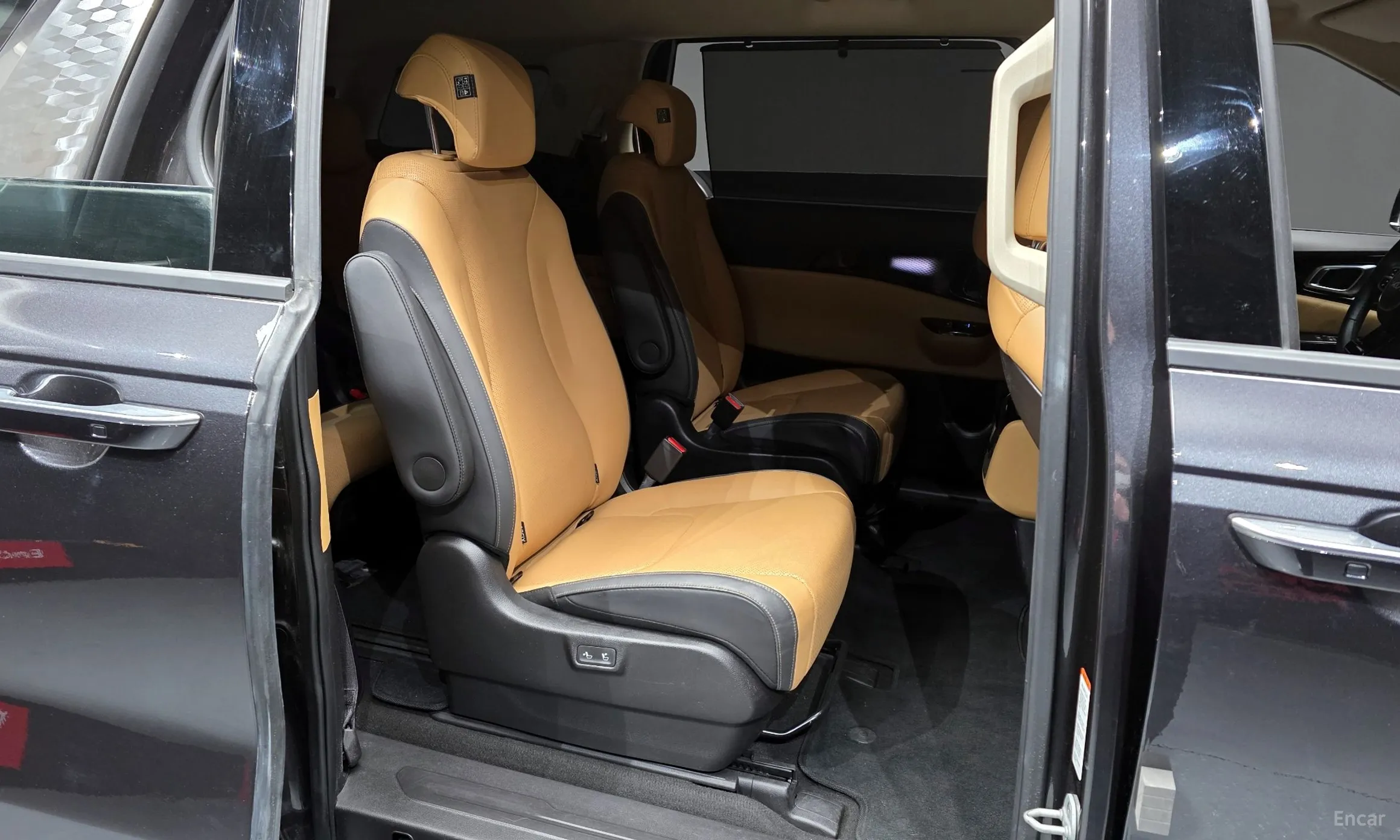 Kia Carnival Gen 4 превью 12