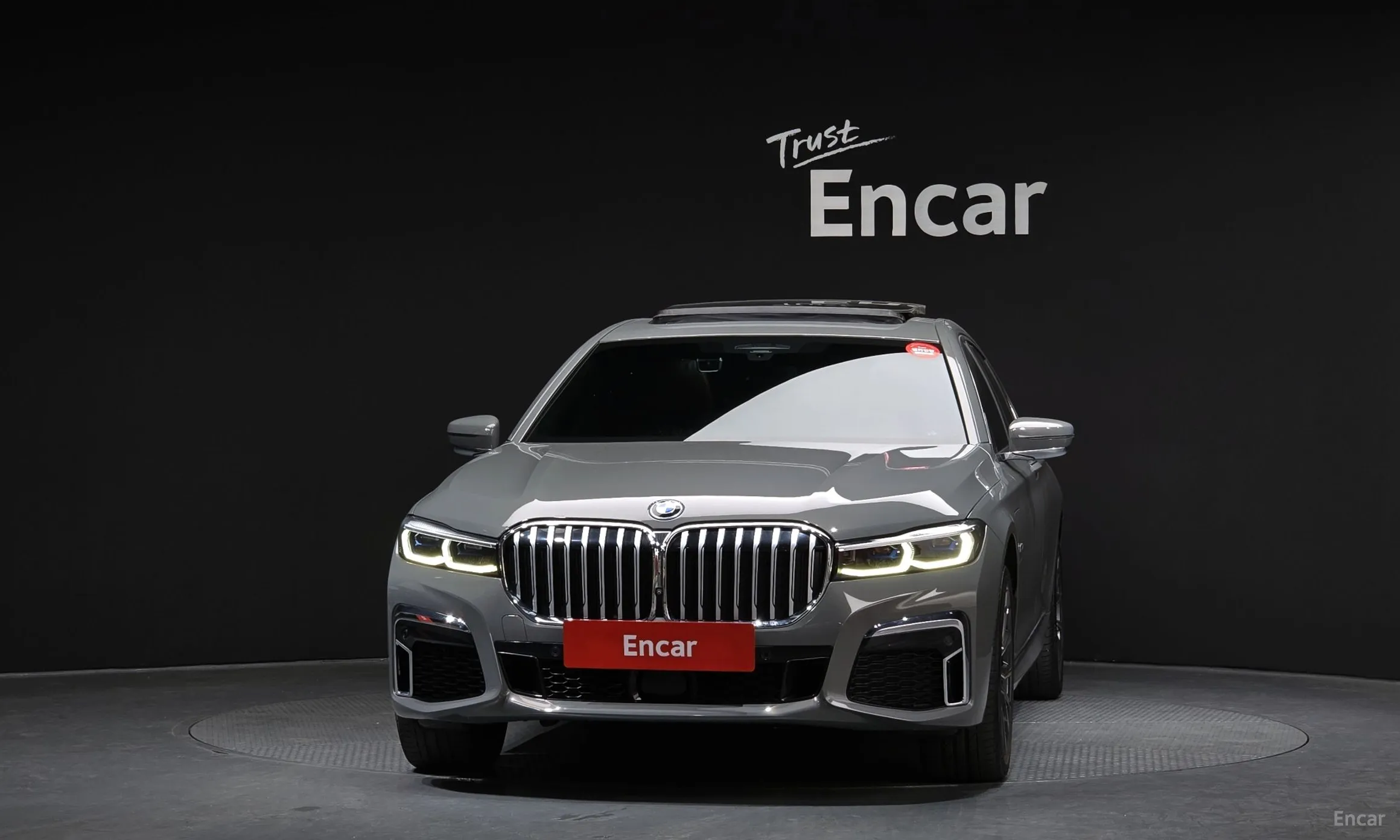 BMW 7 Series (G11) превью 3