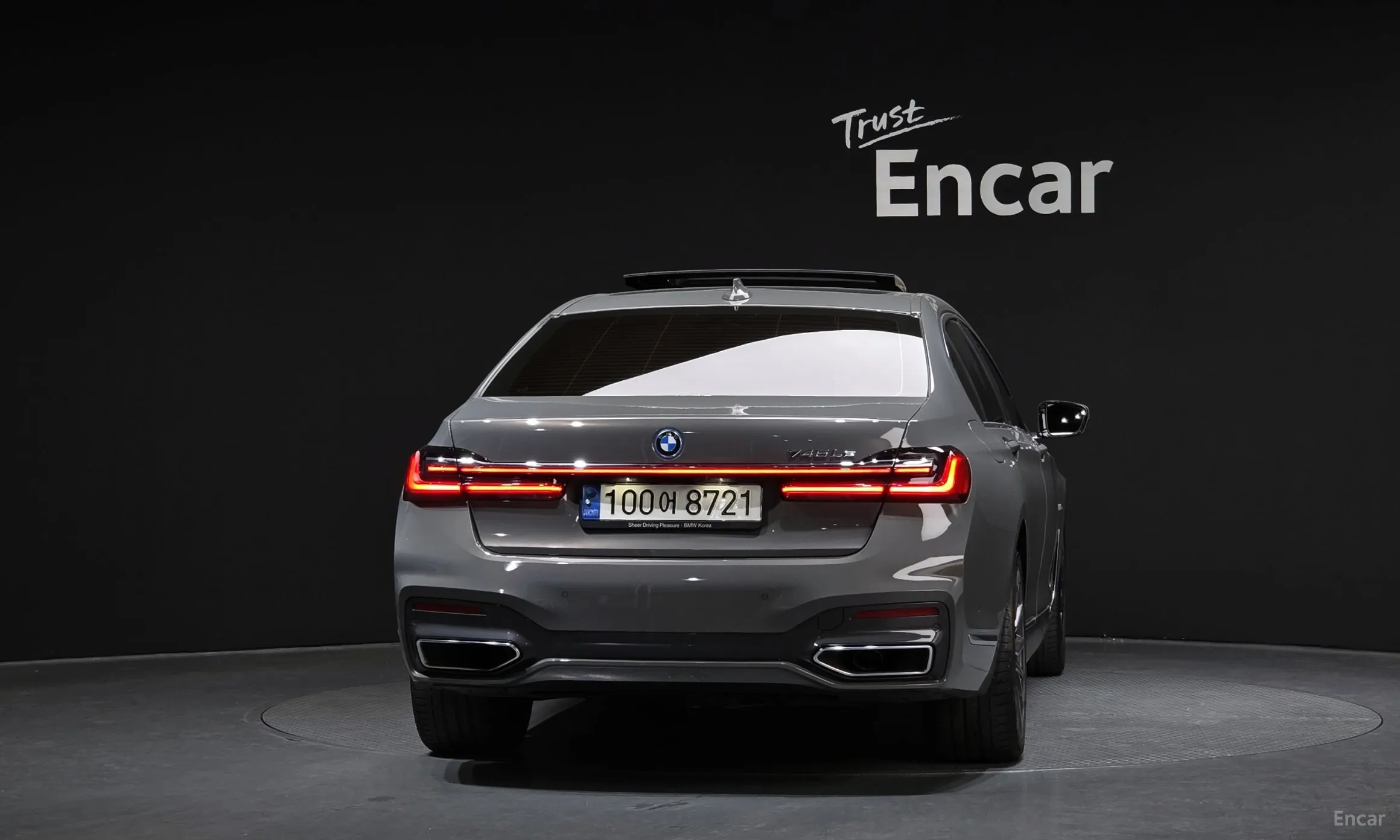 BMW 7 Series (G11) превью 4