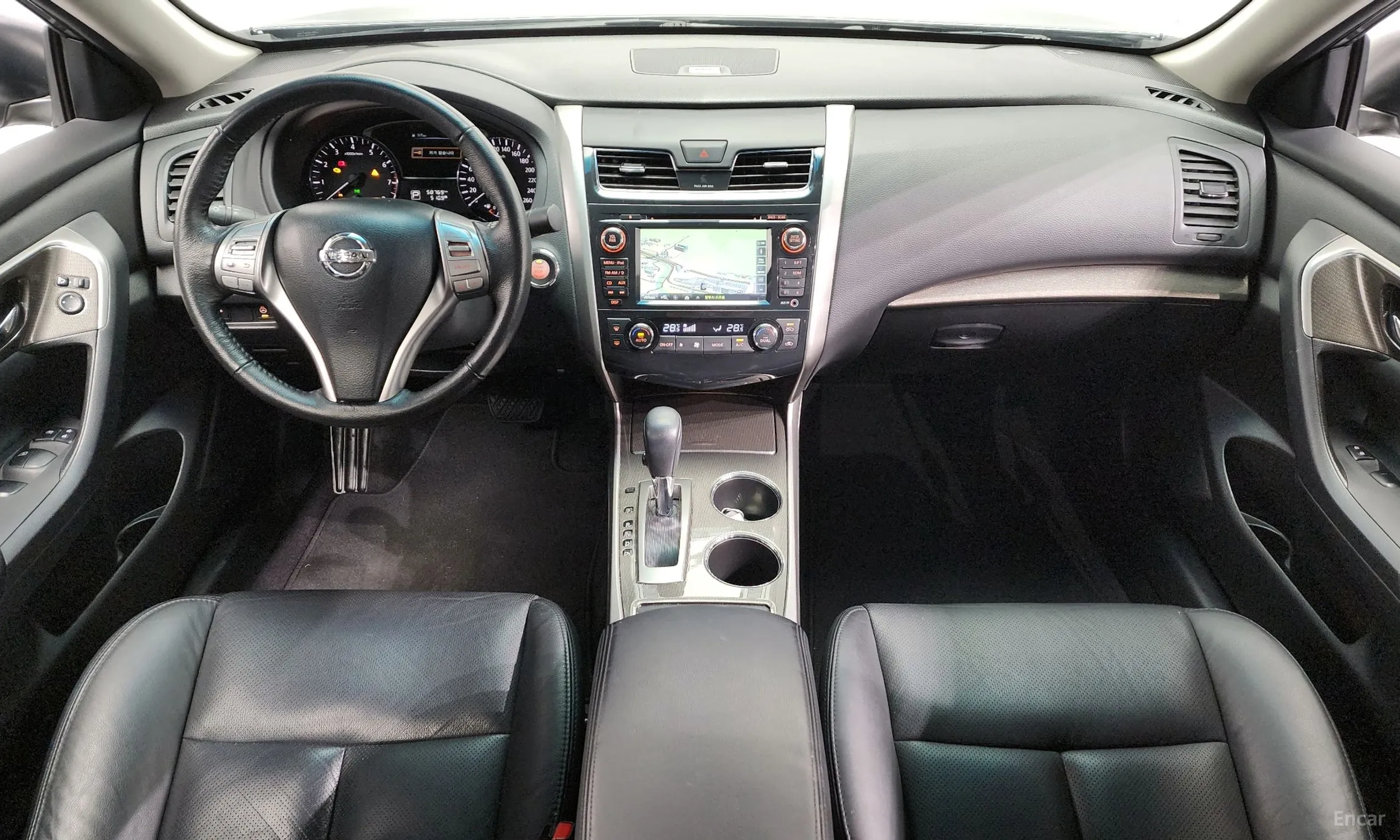 Nissan Altima превью 7