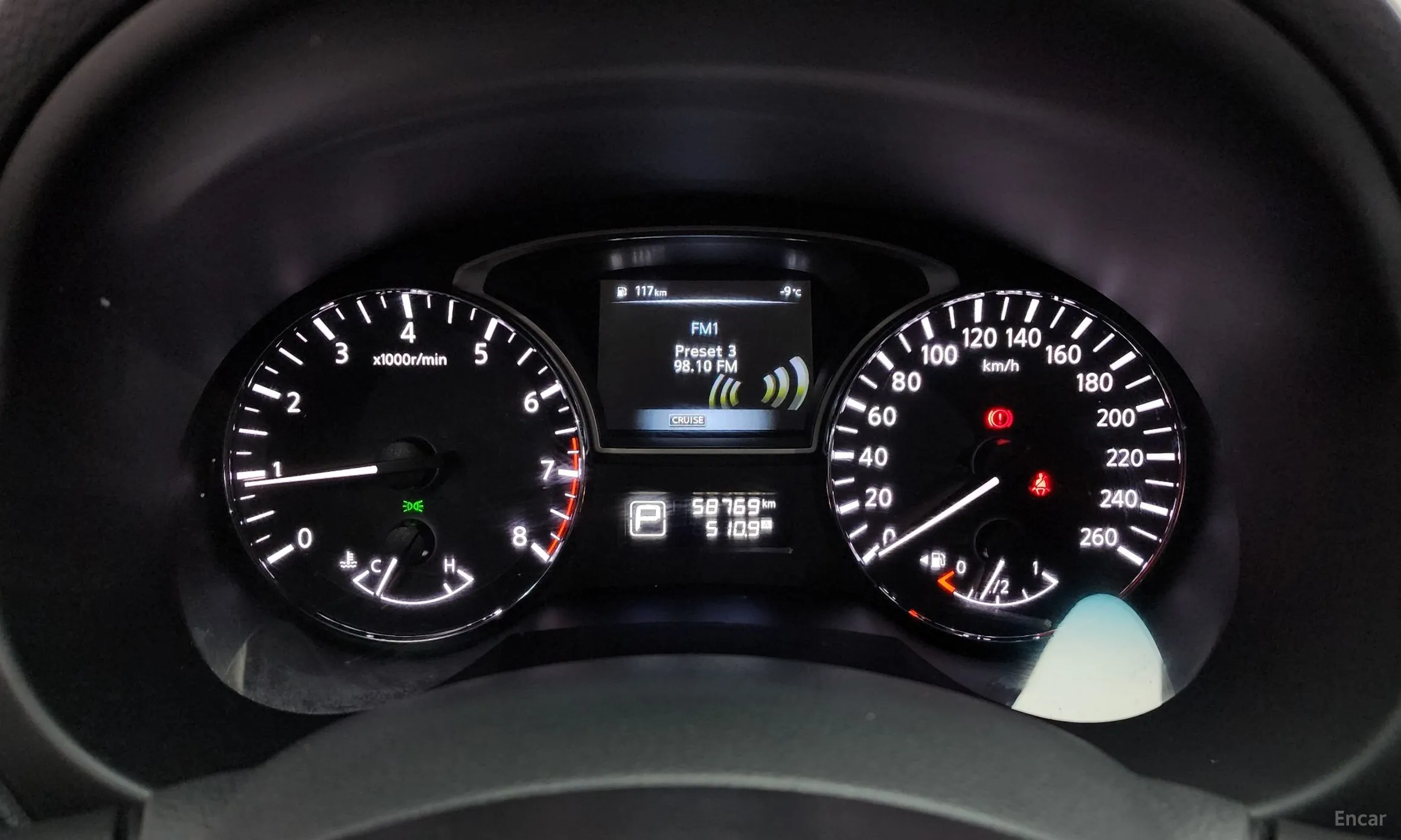 Nissan Altima превью 8