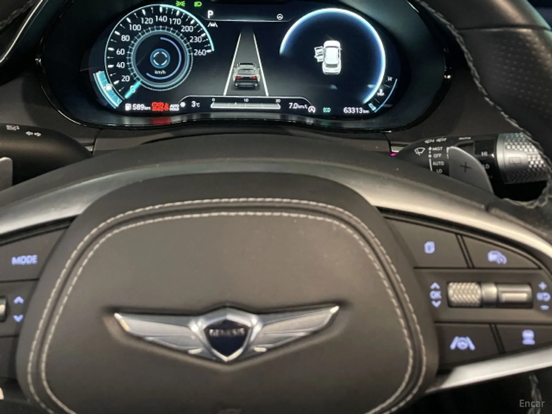 Genesis GV70 превью 13