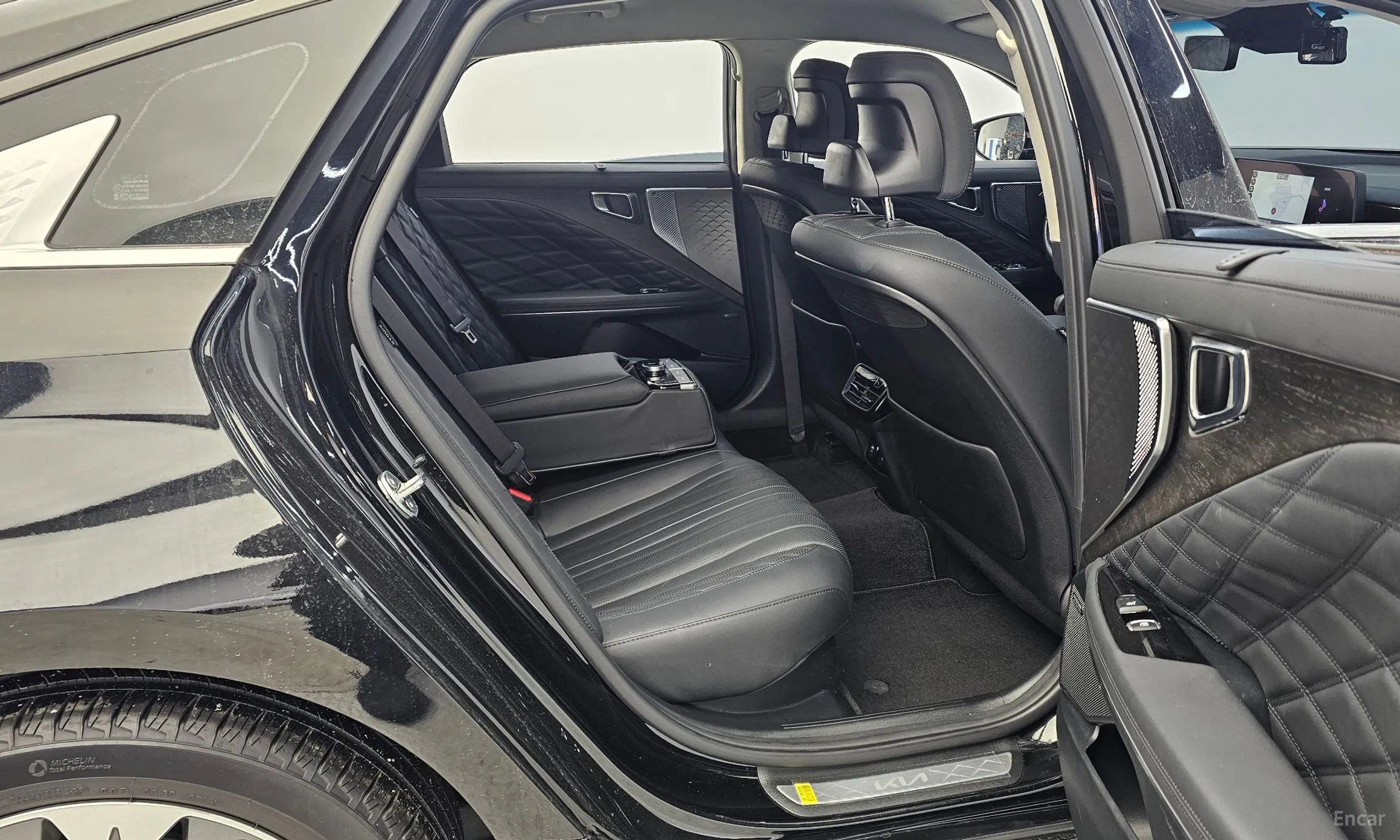 Kia K8 Hybrid превью 12