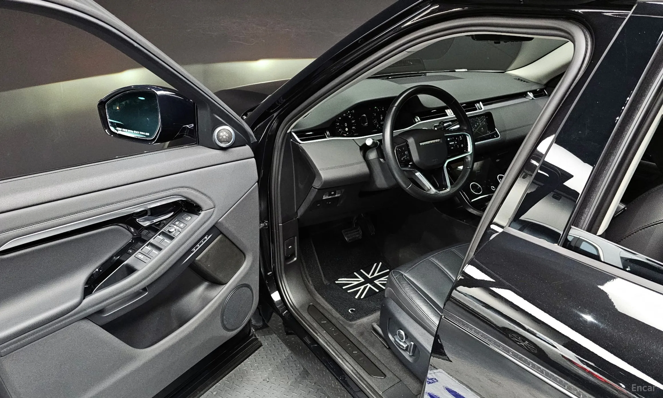 Land Rover Range Rover Evoque 2nd Generation превью 11