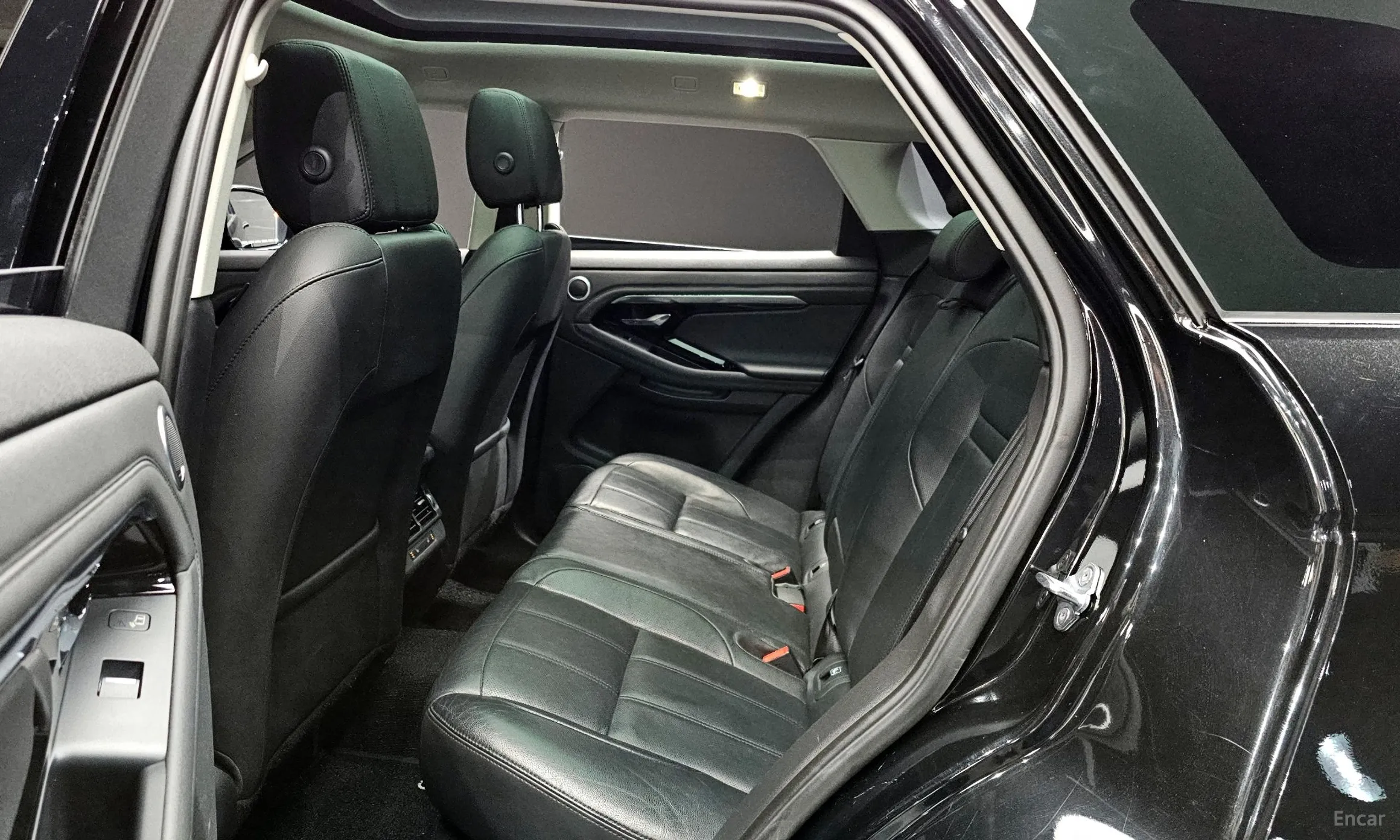 Land Rover Range Rover Evoque 2nd Generation превью 12