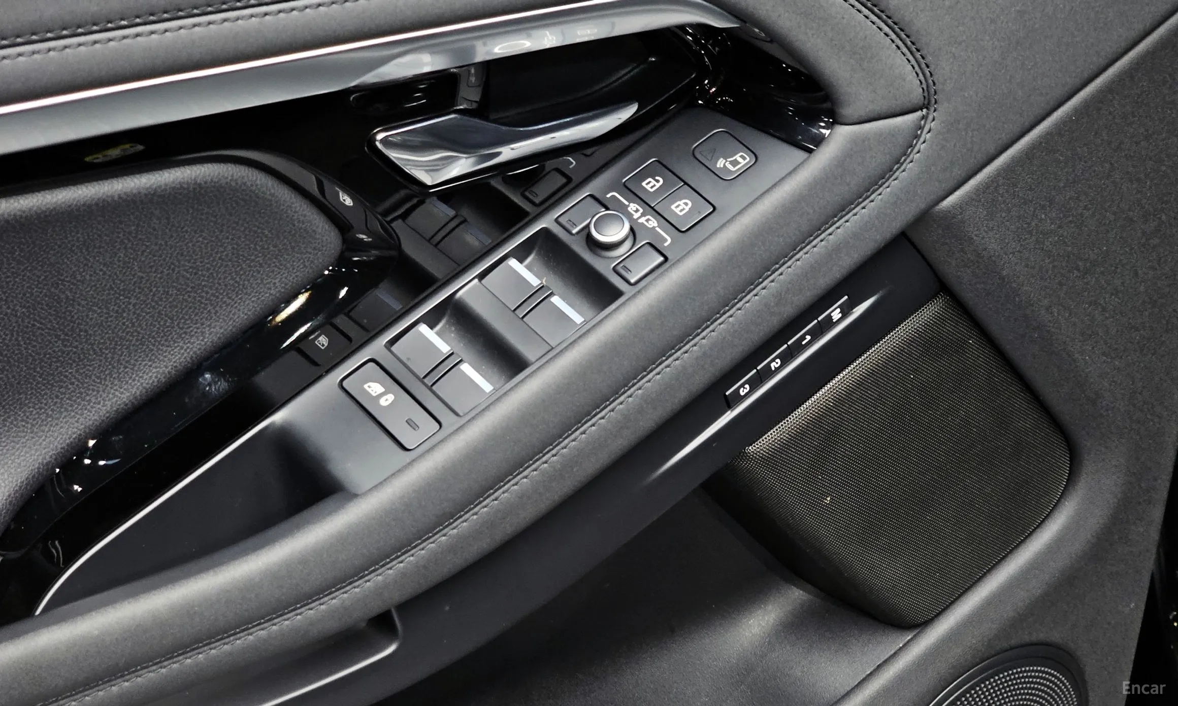 Land Rover Range Rover Evoque 2nd Generation превью 17