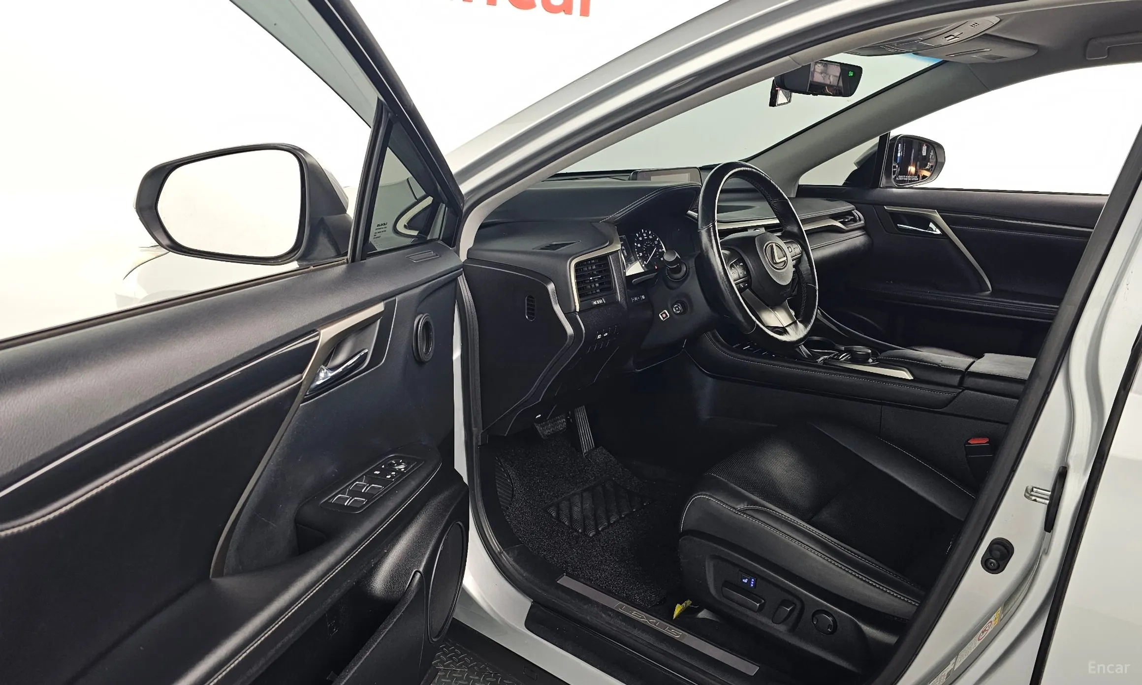 Lexus RX350 4th Generation превью 11