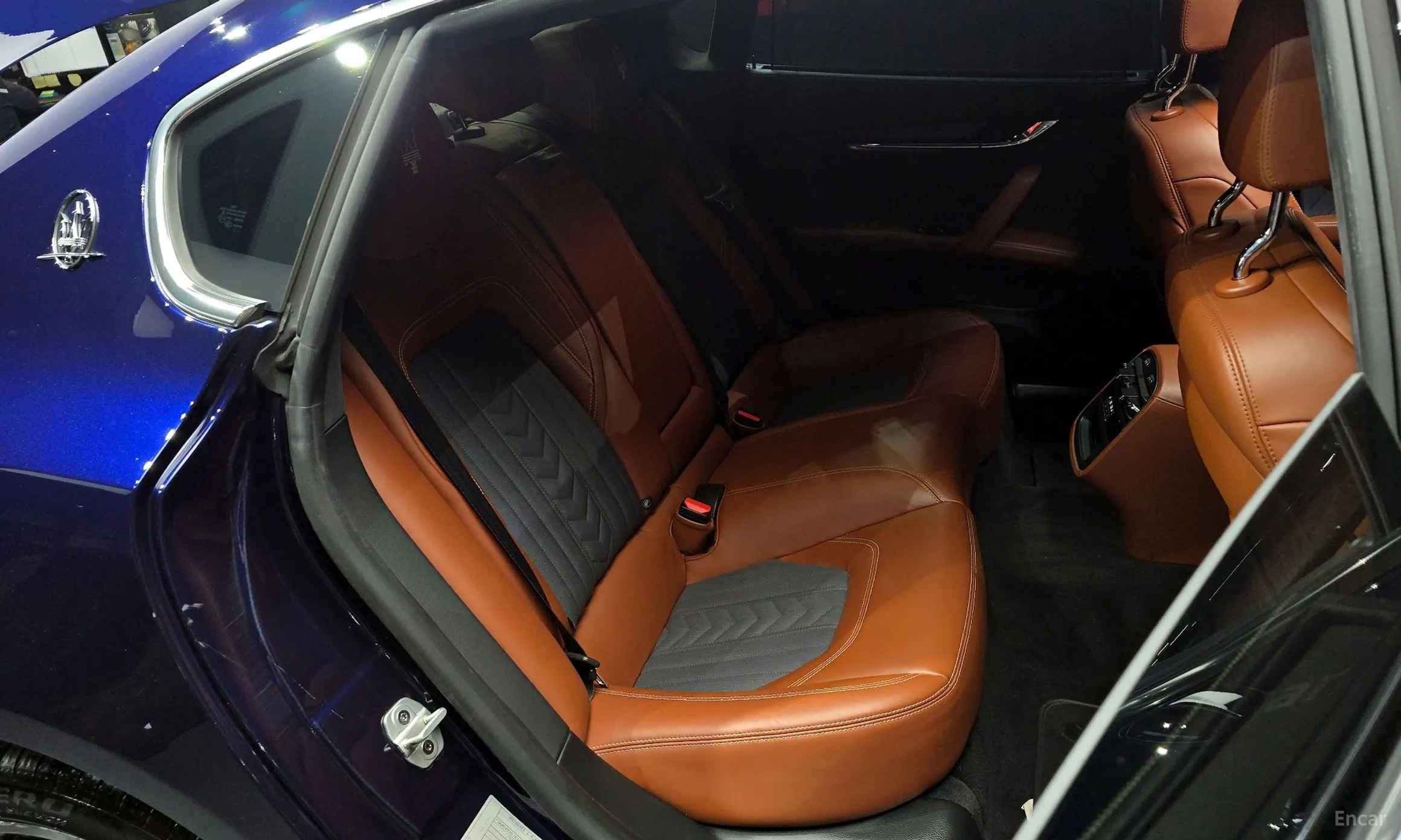 Maserati Quattroporte превью 12