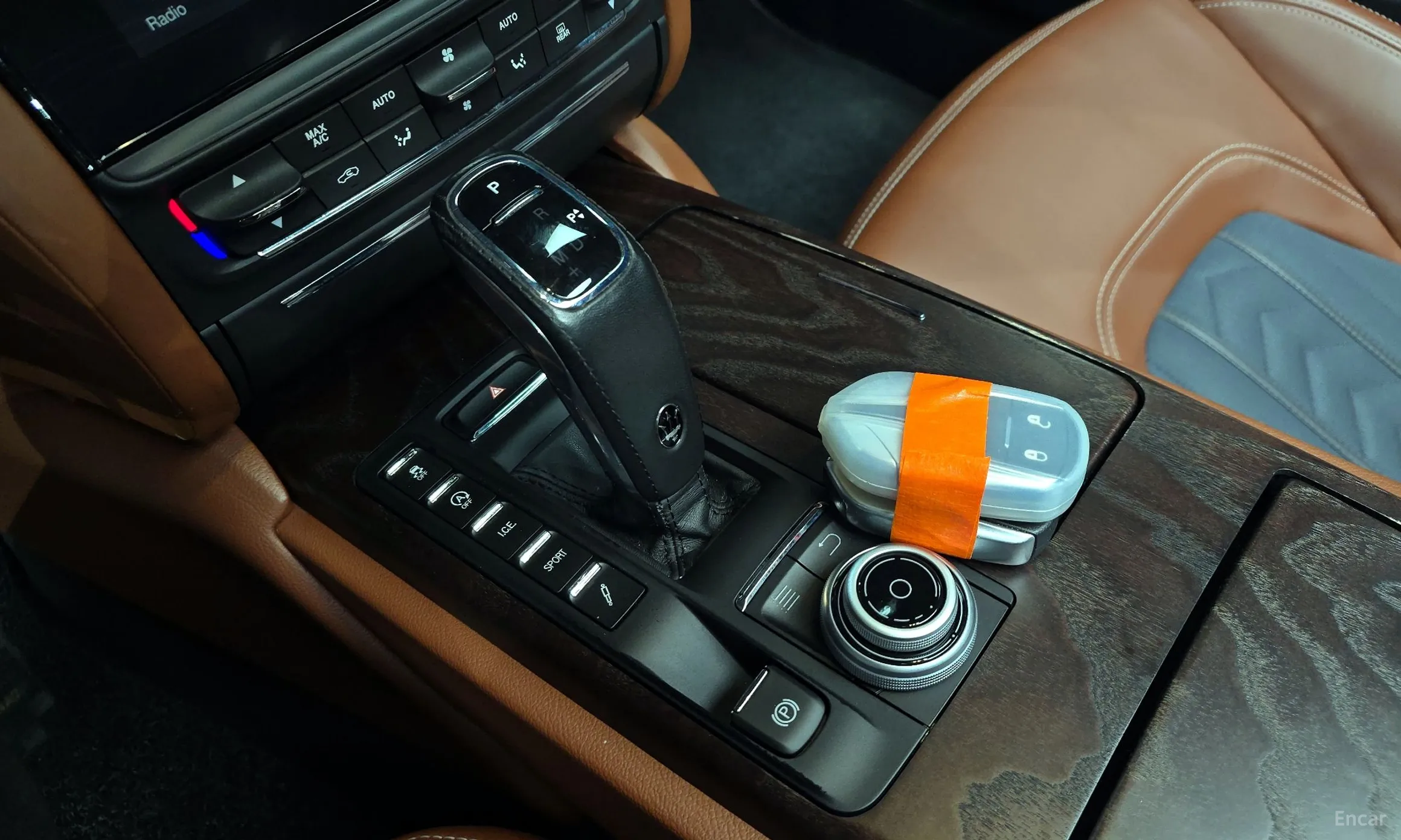 Maserati Quattroporte превью 9