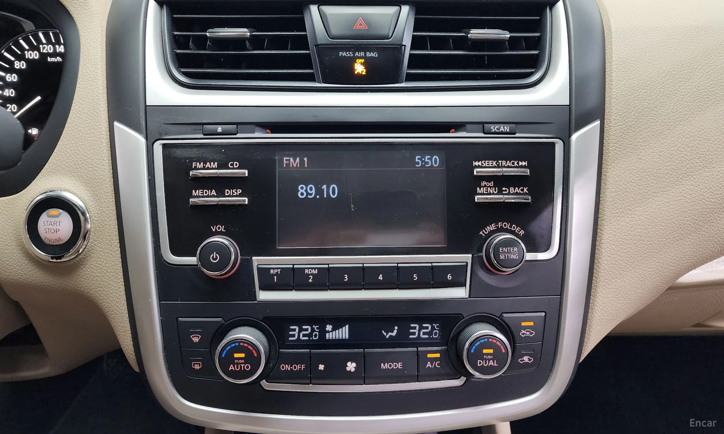 Nissan Altima превью 14