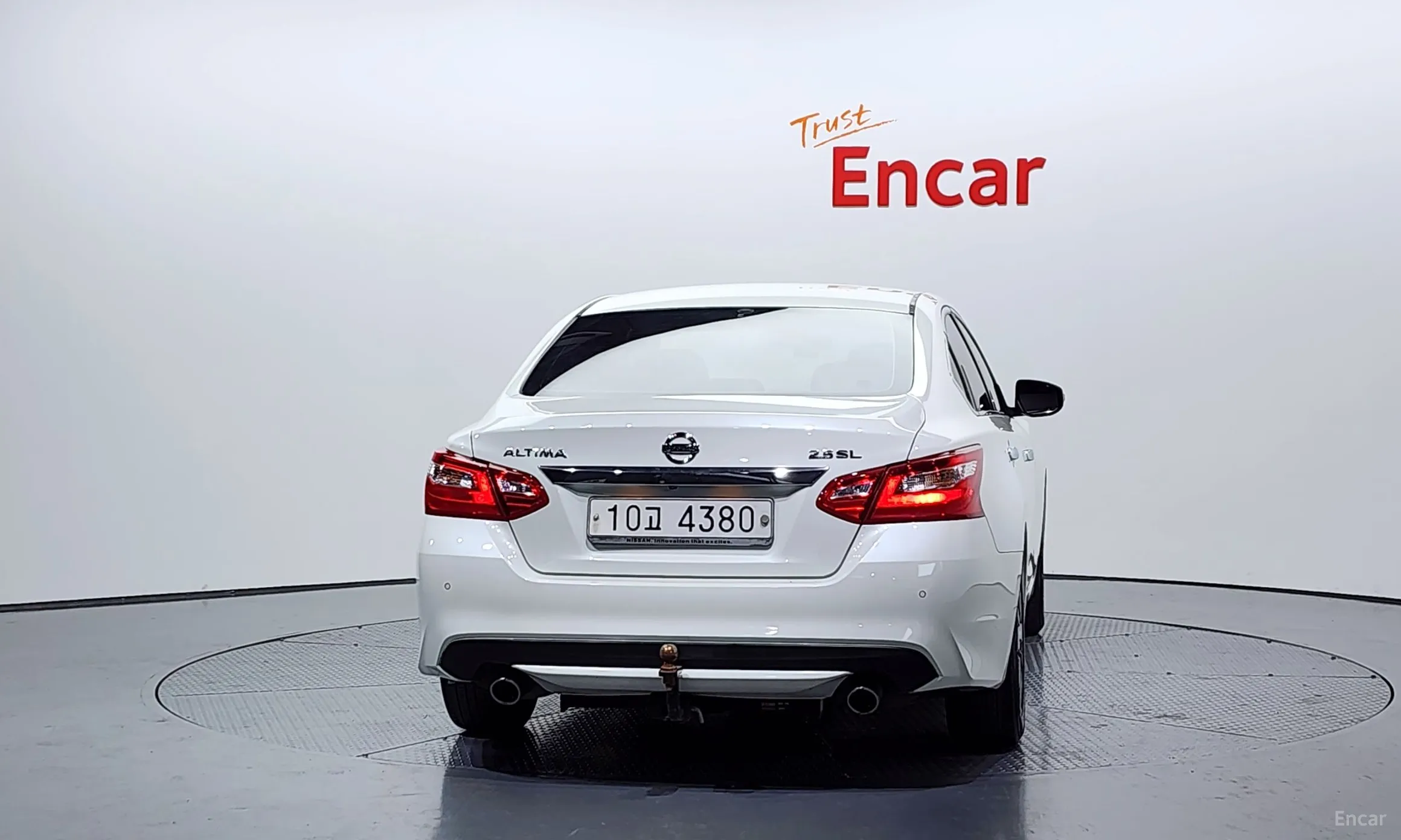 Nissan Altima превью 4