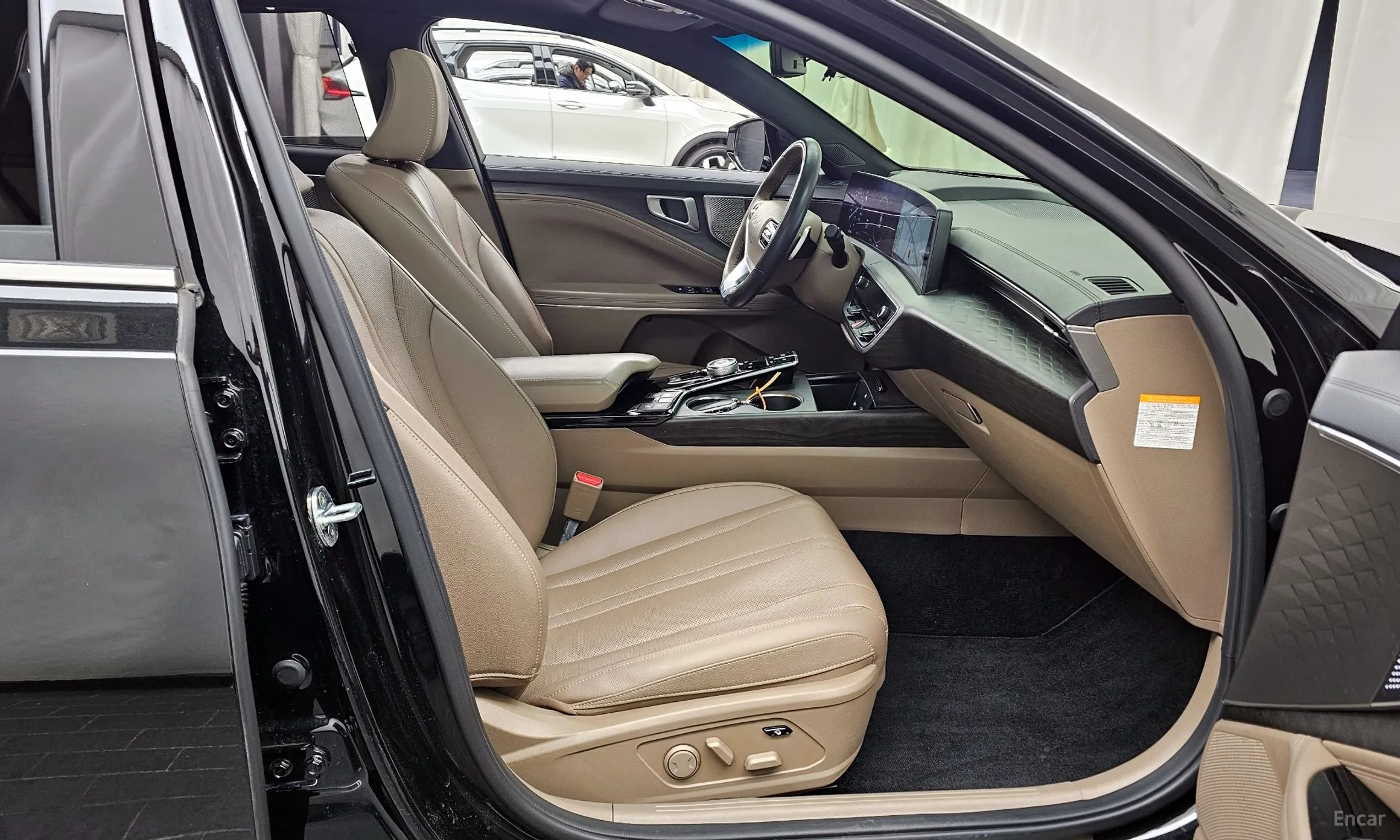 Kia K8 Hybrid превью 11