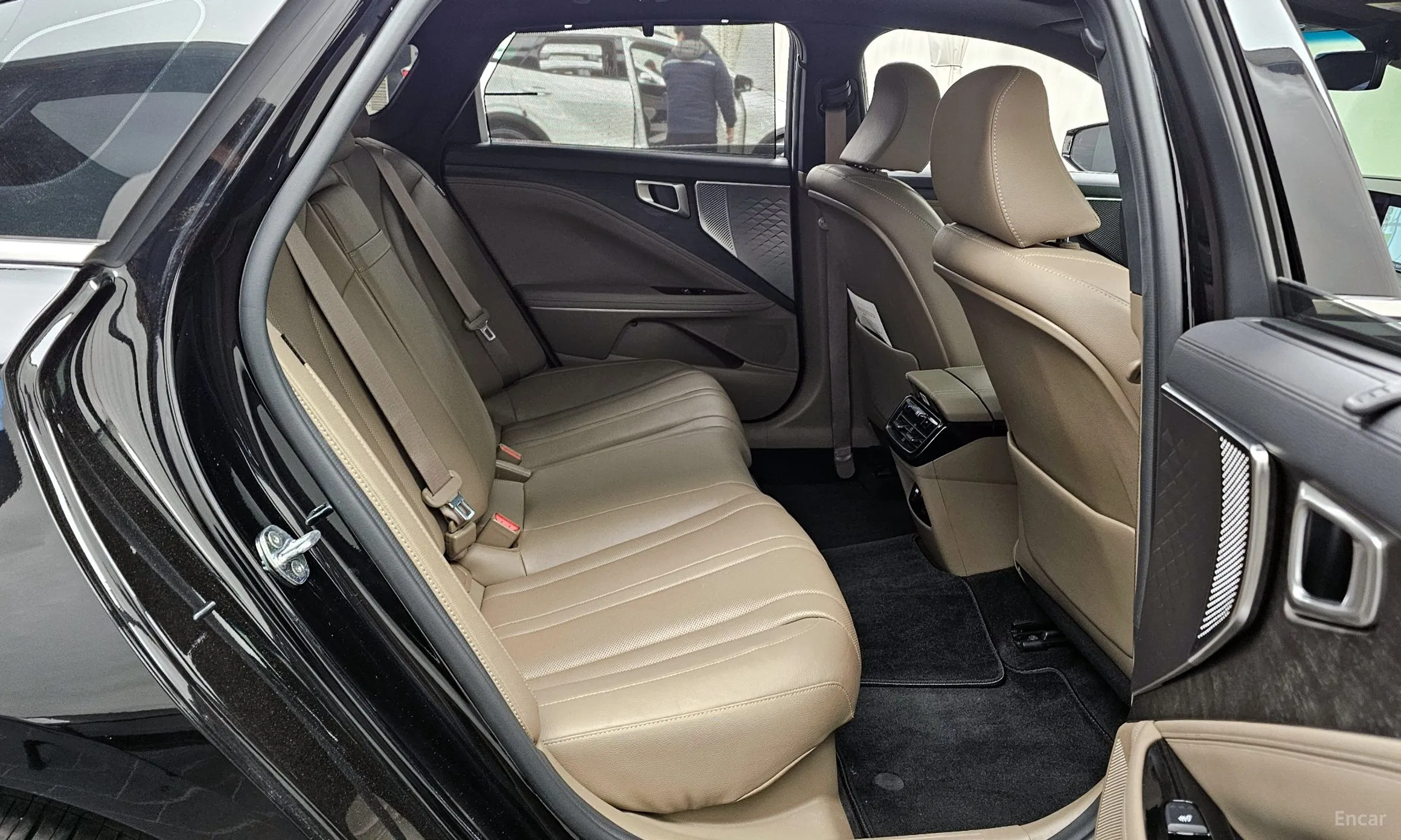 Kia K8 Hybrid превью 12