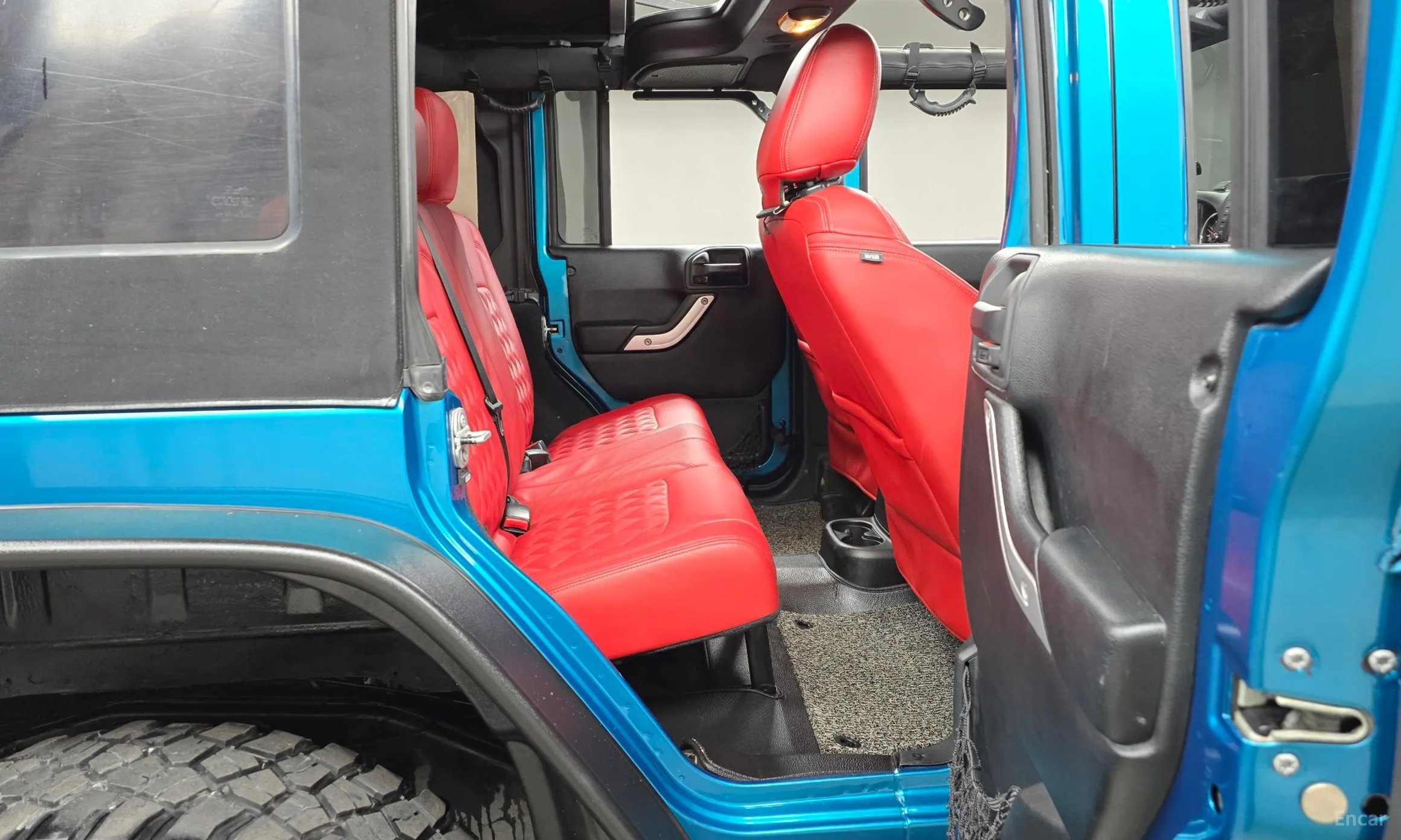 Jeep Wrangler (JK) превью 12