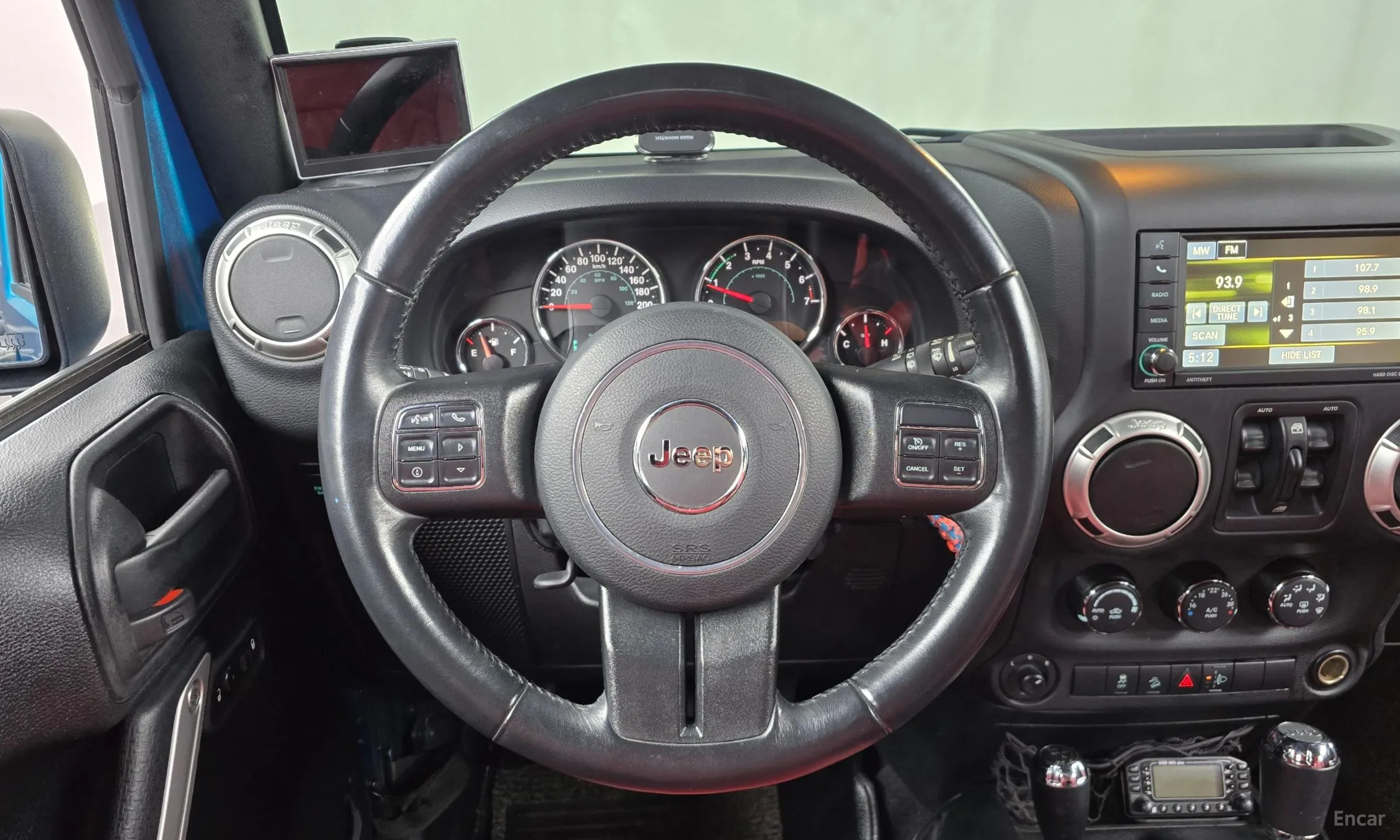 Jeep Wrangler (JK) превью 13