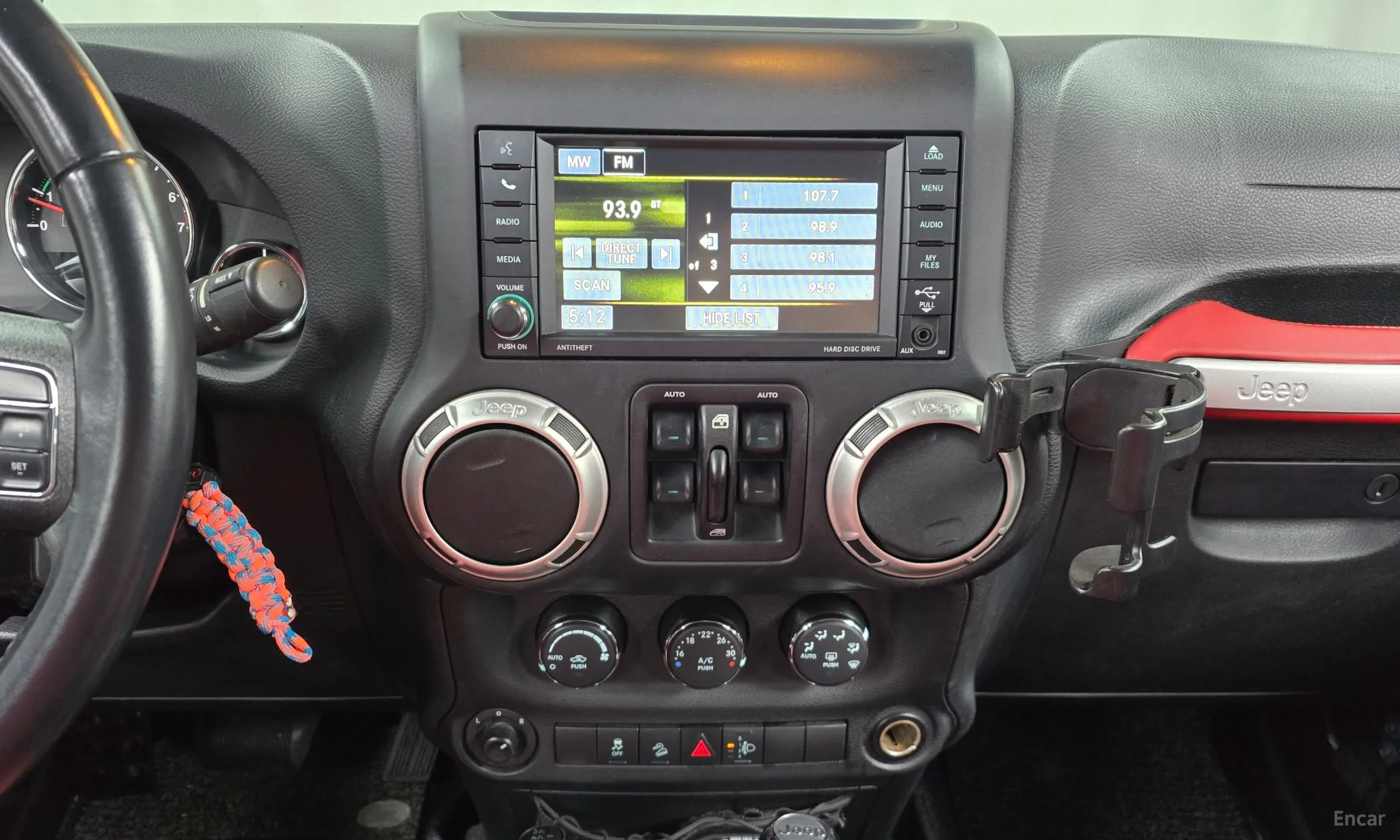 Jeep Wrangler (JK) превью 14