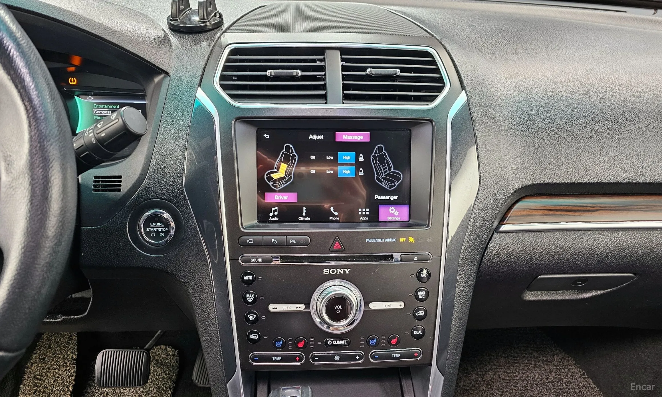 Ford Explorer превью 14