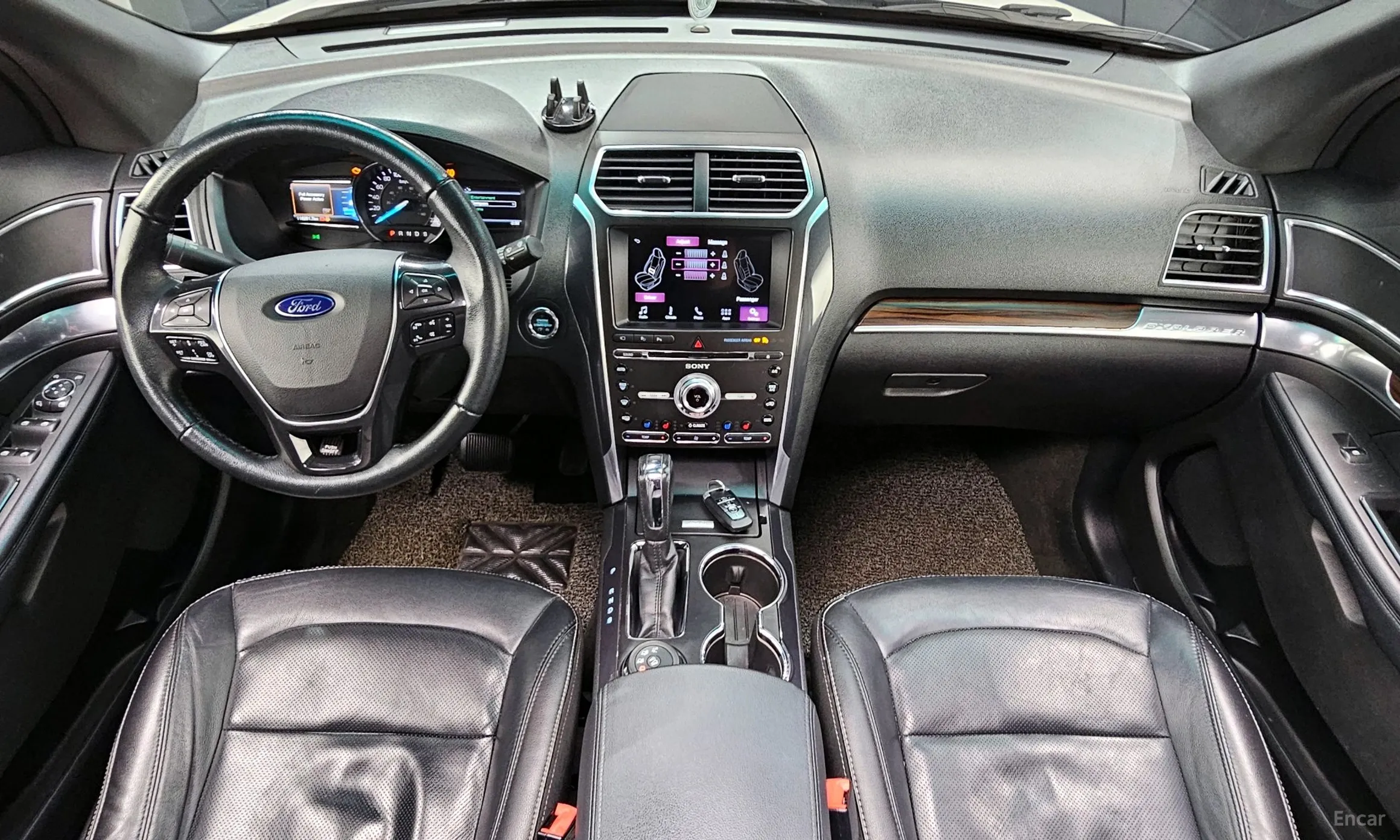 Ford Explorer превью 7