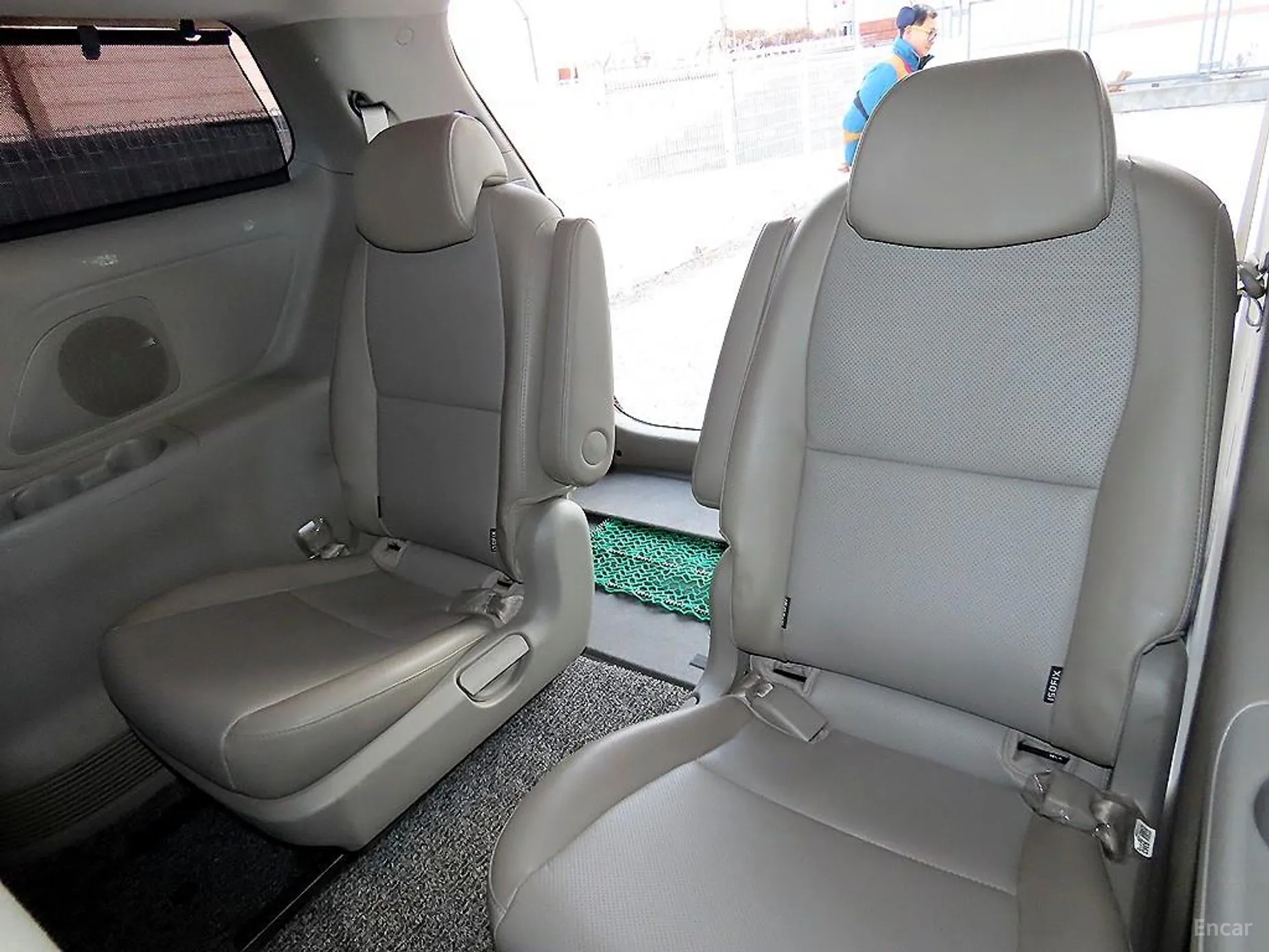 Kia Carnival превью 7