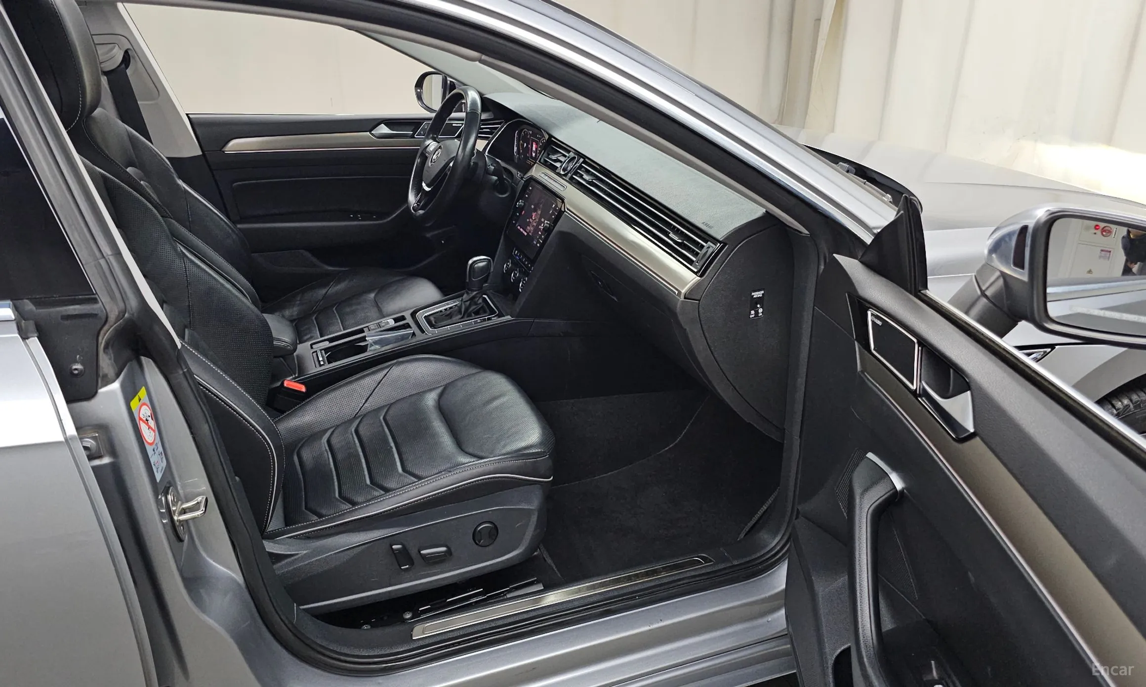 Volkswagen Ateon превью 10