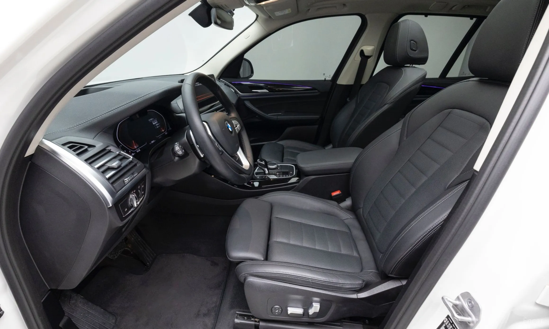 BMW X3 (G01) превью 10