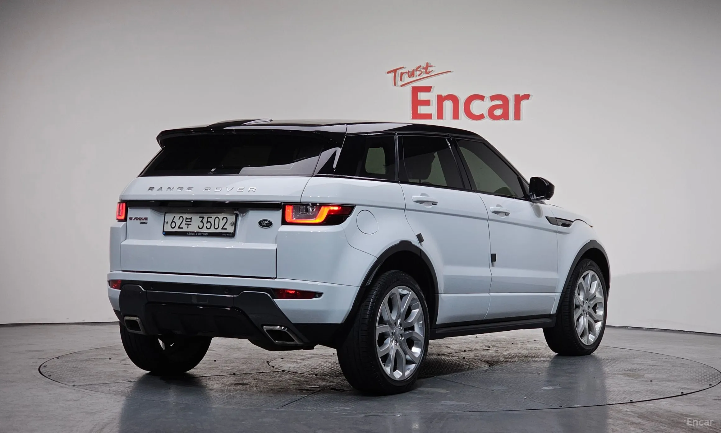Land Rover Range Rover Evoque превью 2