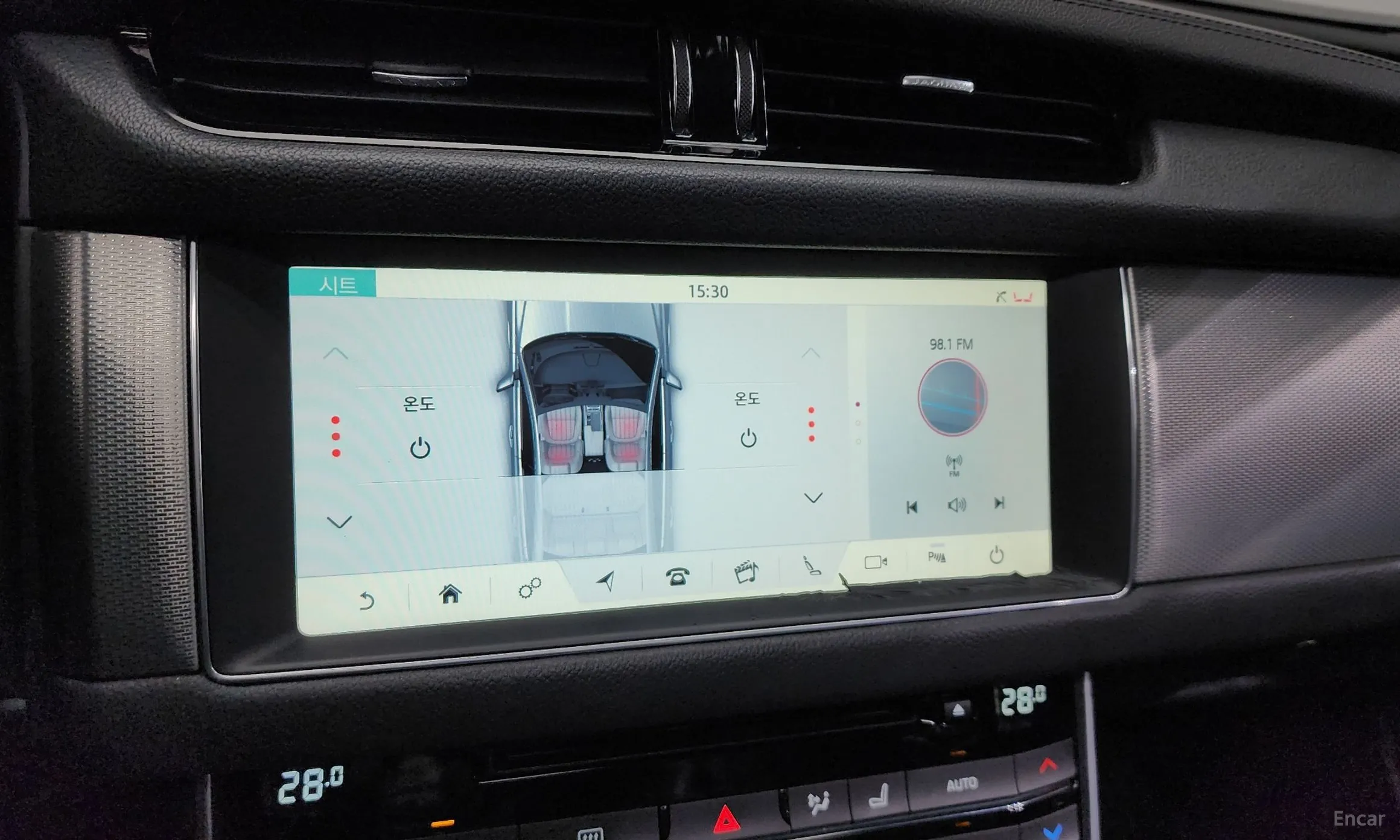 Jaguar XF (x260) превью 16