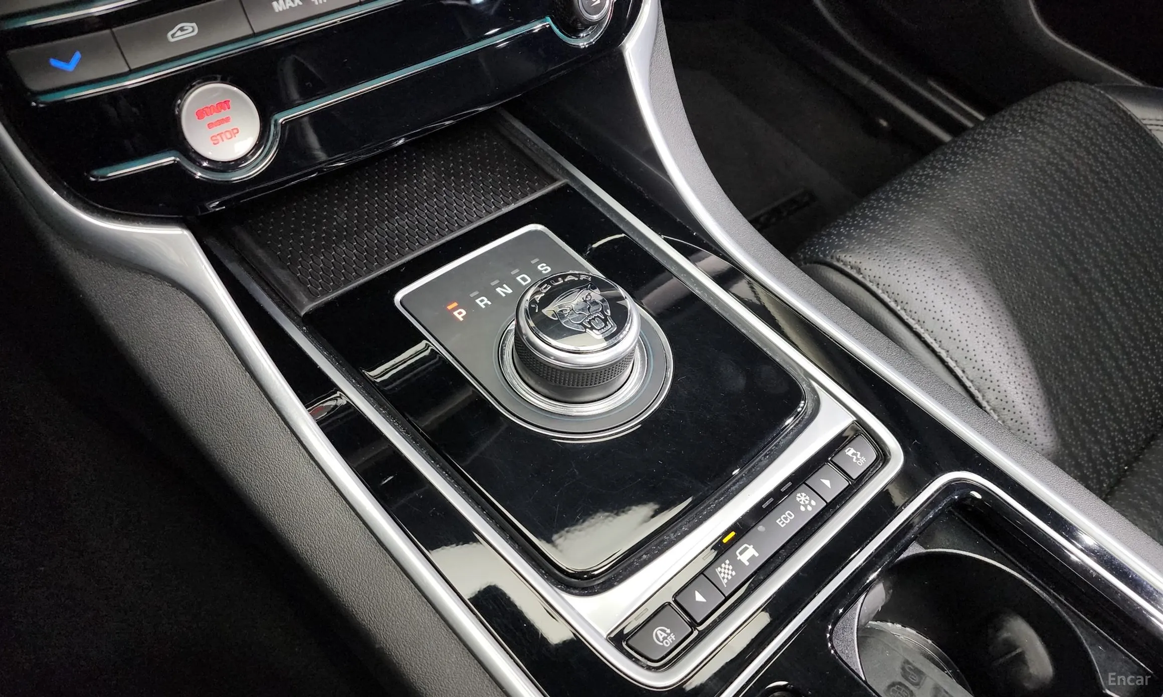 Jaguar XF (x260) превью 9