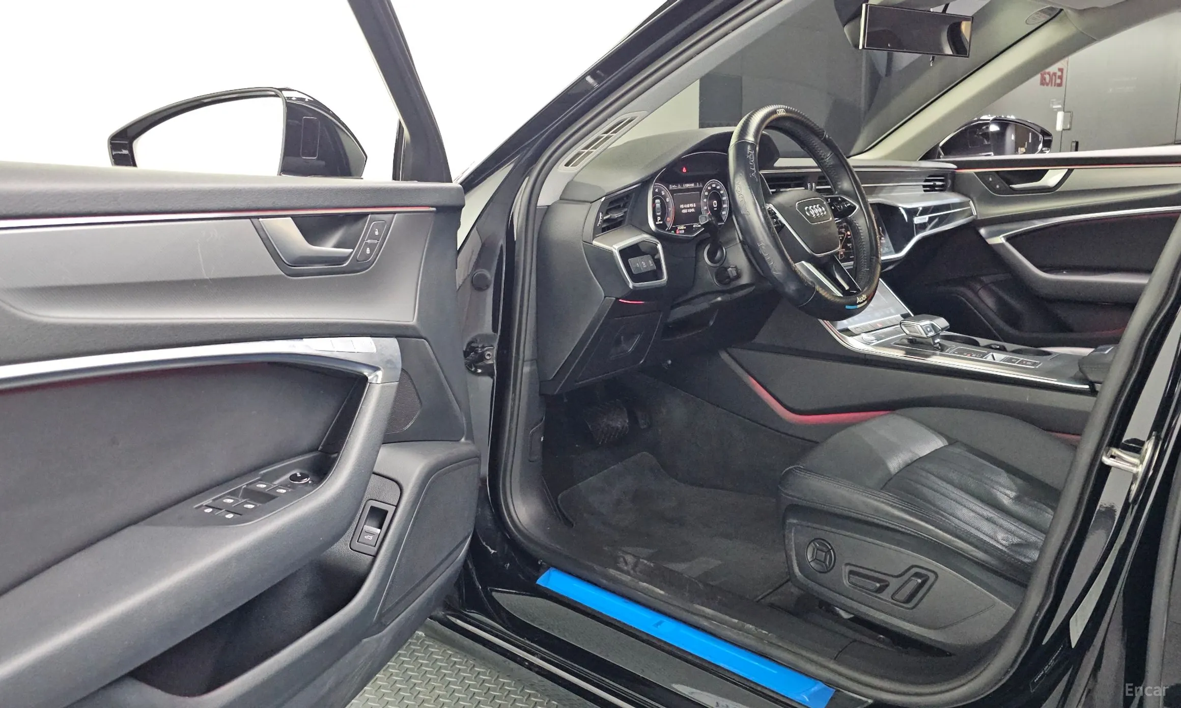 Audi A6 (C8) превью 10